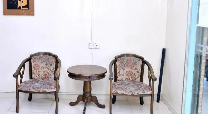 OYO 89874 Gs Golden Star Hotel