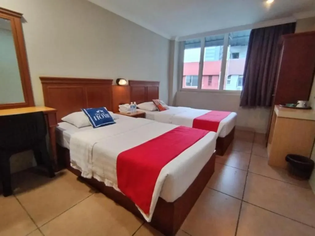 Bed in River Park Hotel