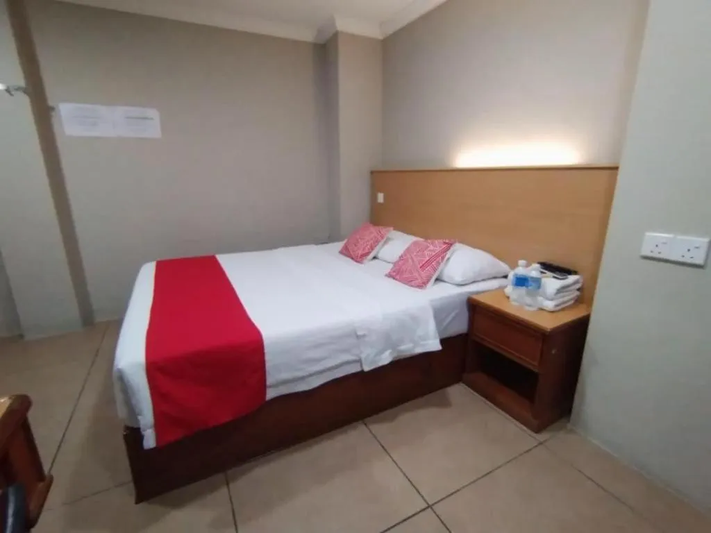 Bed in River Park Hotel