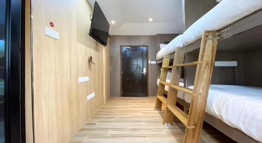 Bed in OYO 90262 Kota Kinabalu Homestay, Villa & Suite Boutique