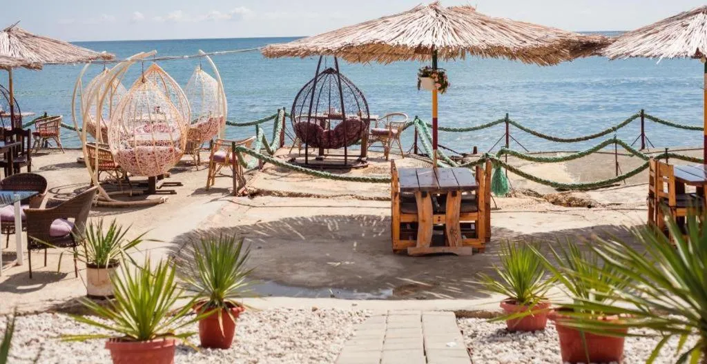 OYO 90176 D'cruz Sunrise Villa