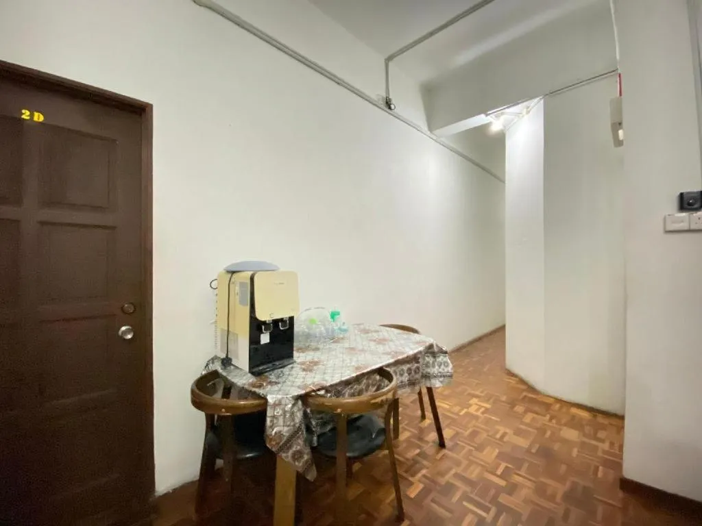 SPOT ON 90293 SK Budget Hotel