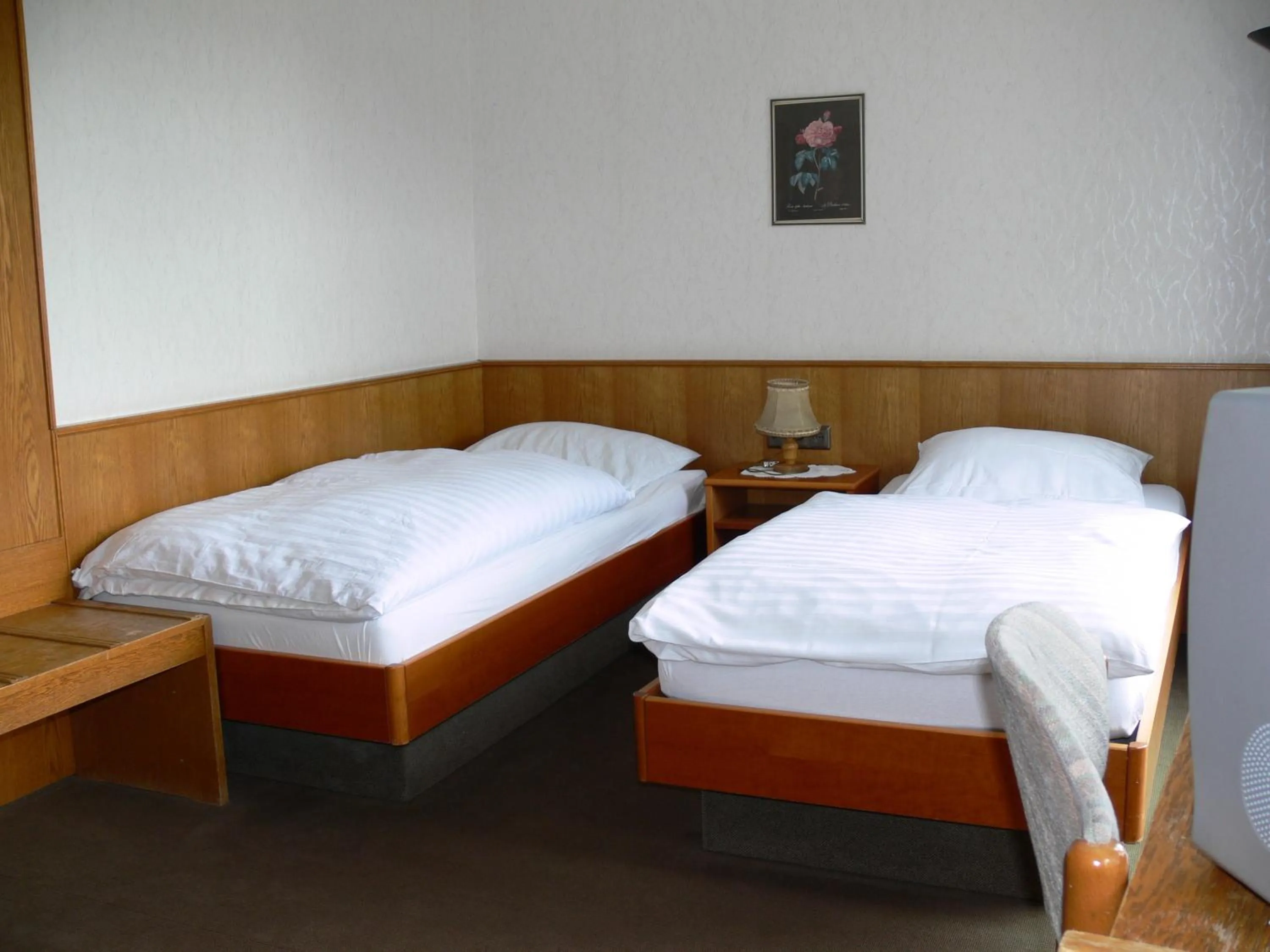 Photo of the whole room, Bed in Zentral Hotel Poststuben