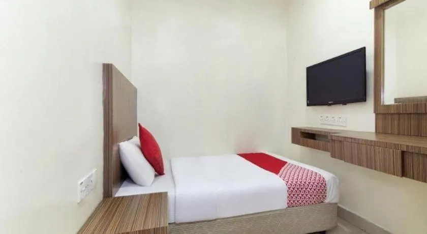 Bed in OYO 90623 Thank Q Inn 3