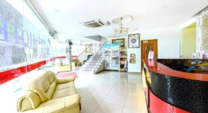 OYO 90623 Thank Q Inn 3