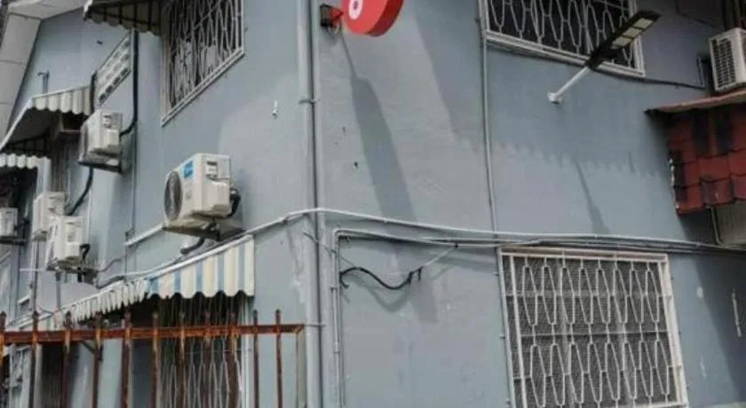 OYO 90623 Thank Q Inn 3