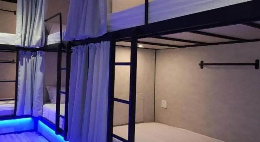 Bed in Laman Green Hotel @ Seksyen 7