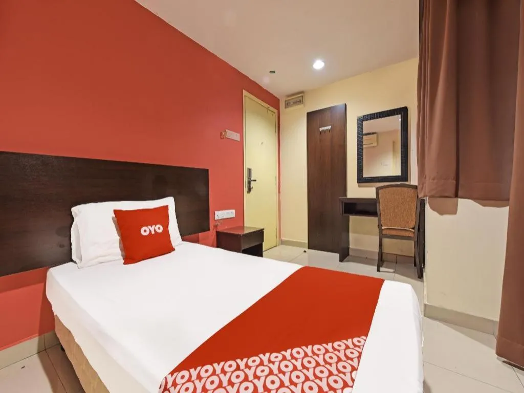 Bed in OYO 90669 My Hotel Vistana