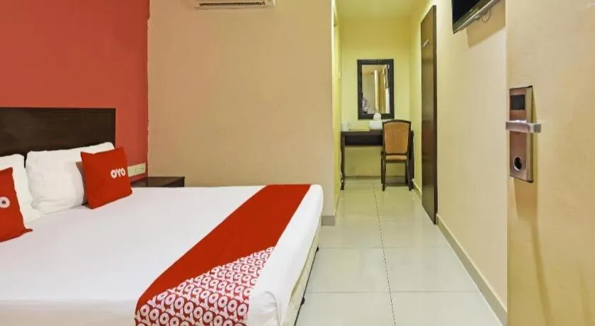 Bed in OYO 90669 My Hotel Vistana