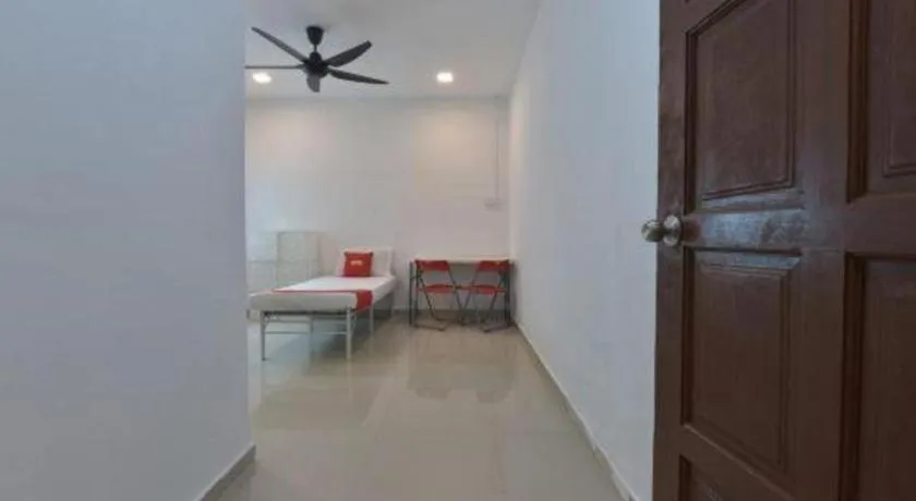 OYO 90889 Narasindo Cottage