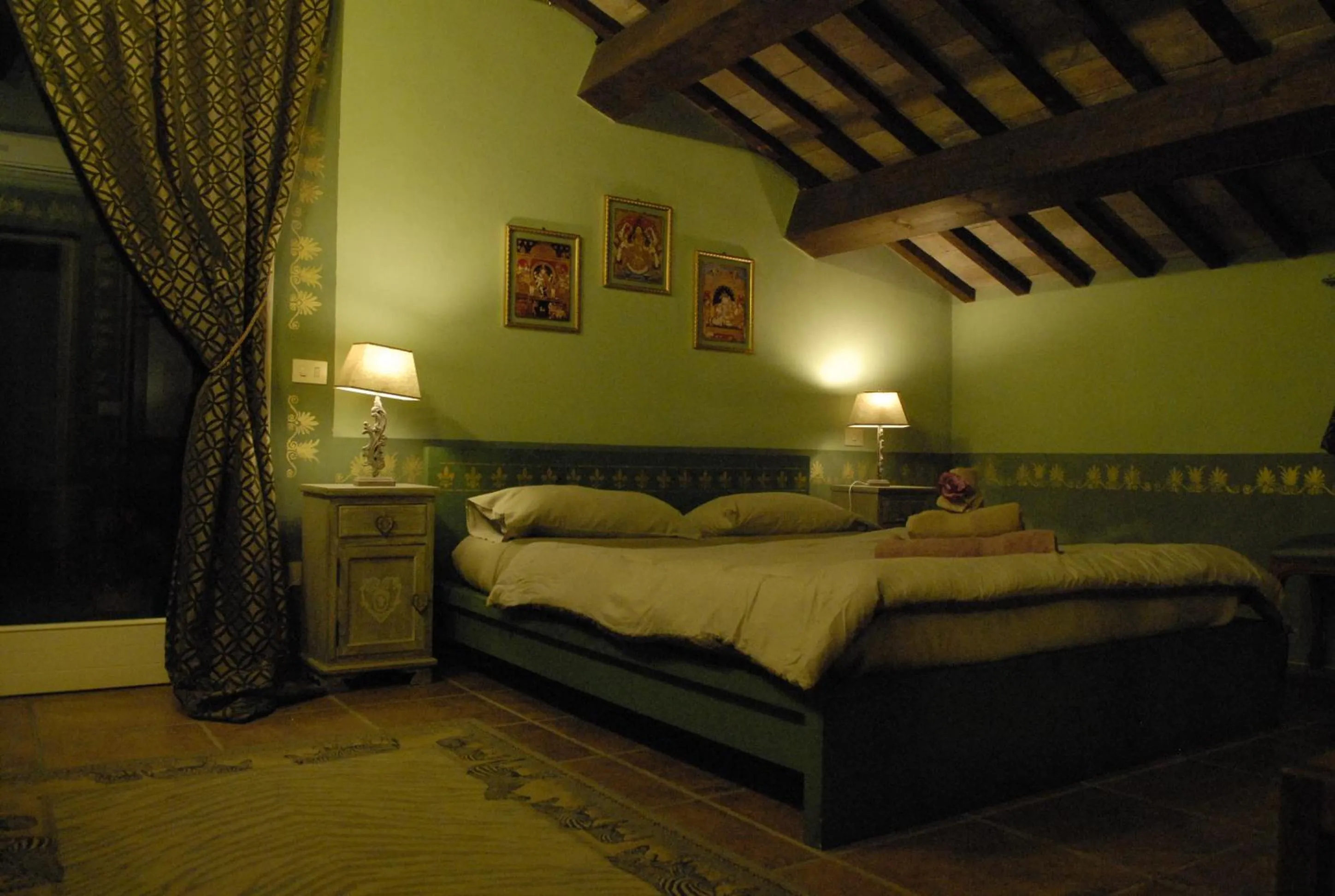 Photo of the whole room, Bed in B&B Abracadabra