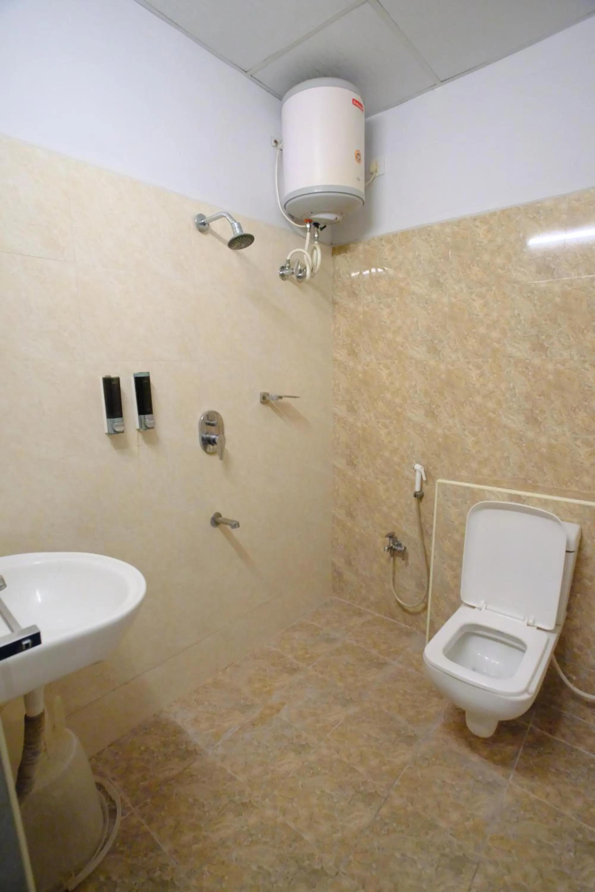 Blue City Palace - Near Chennai Airport