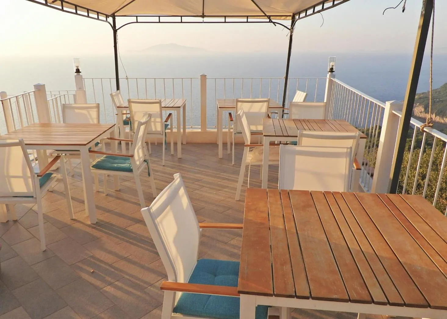 Property building in B&B Il Paradiso di Capri