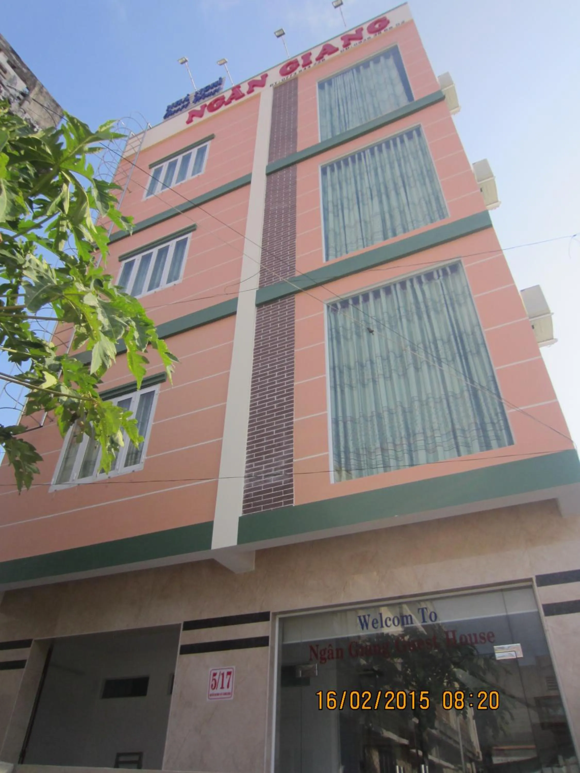 Facade/entrance in Ngan Giang Guesthouse