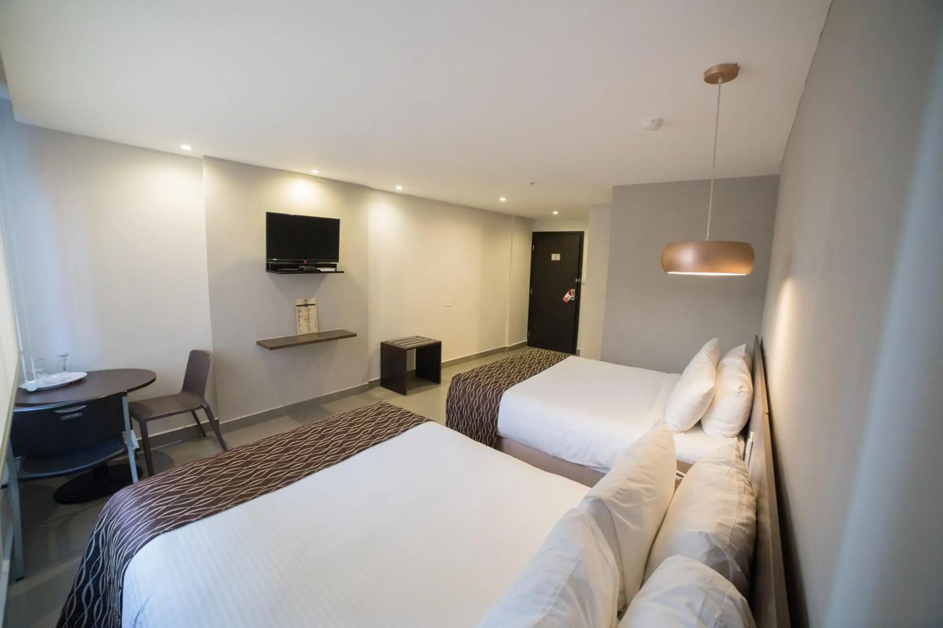 Double Room with Two Double Beds in Hotel Ojos Del Rio Double Room with Two Double Beds in Hotel Ojos Del Rio