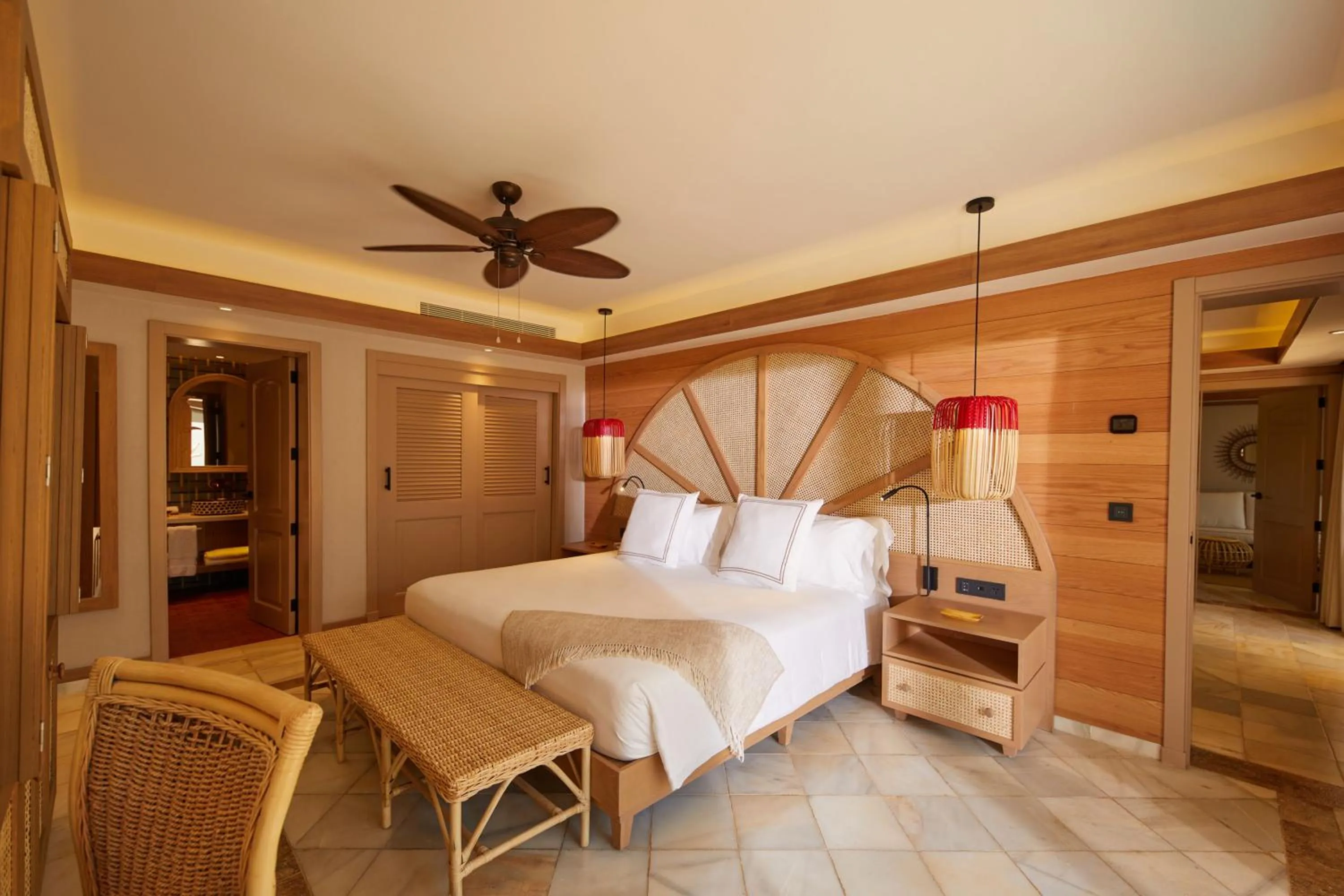 Bed in Cayo Levantado Resort - All Inclusive