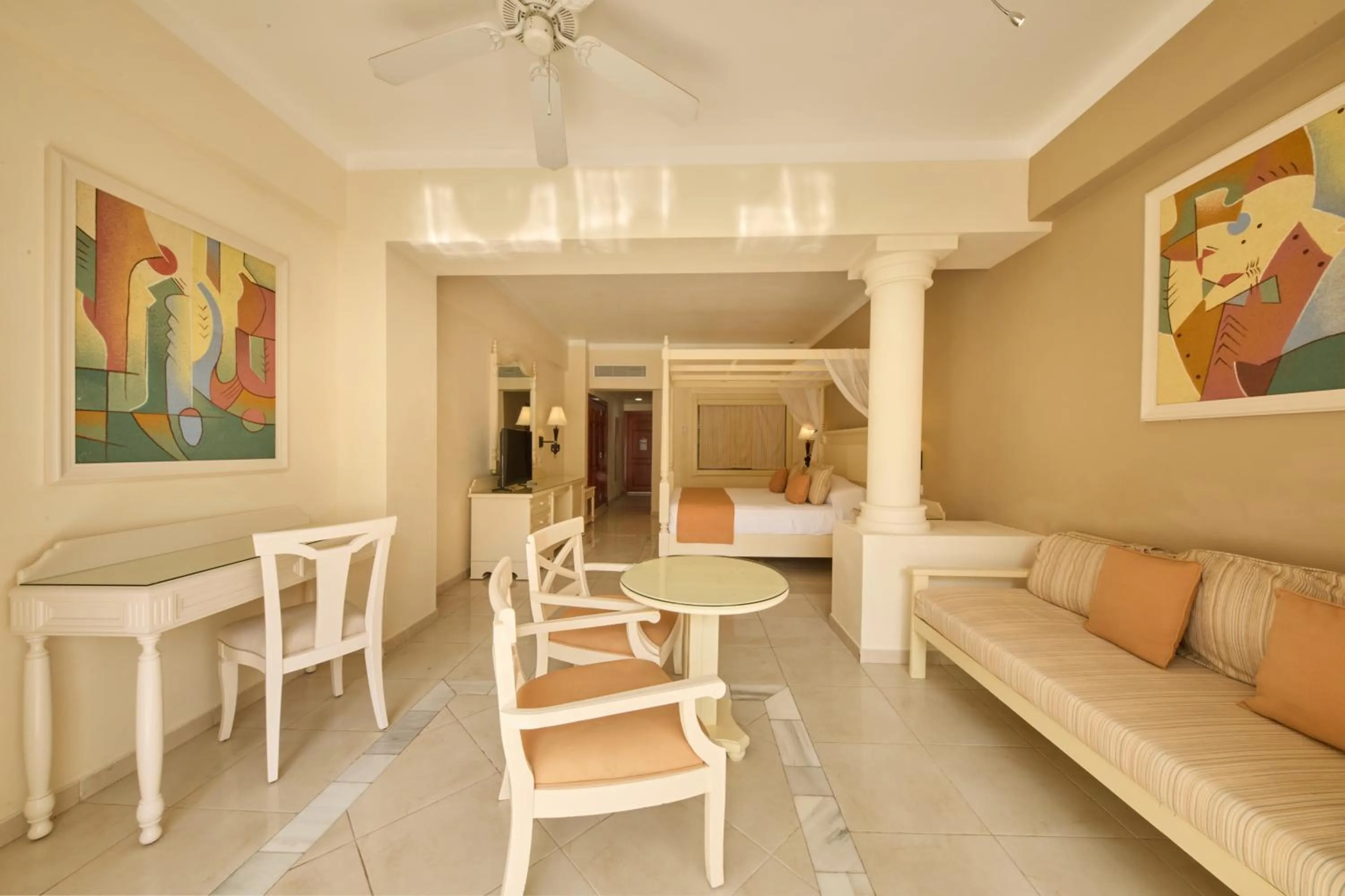 Bed in Bahia Principe Luxury Runaway Bay - Adults Only All Inclusive