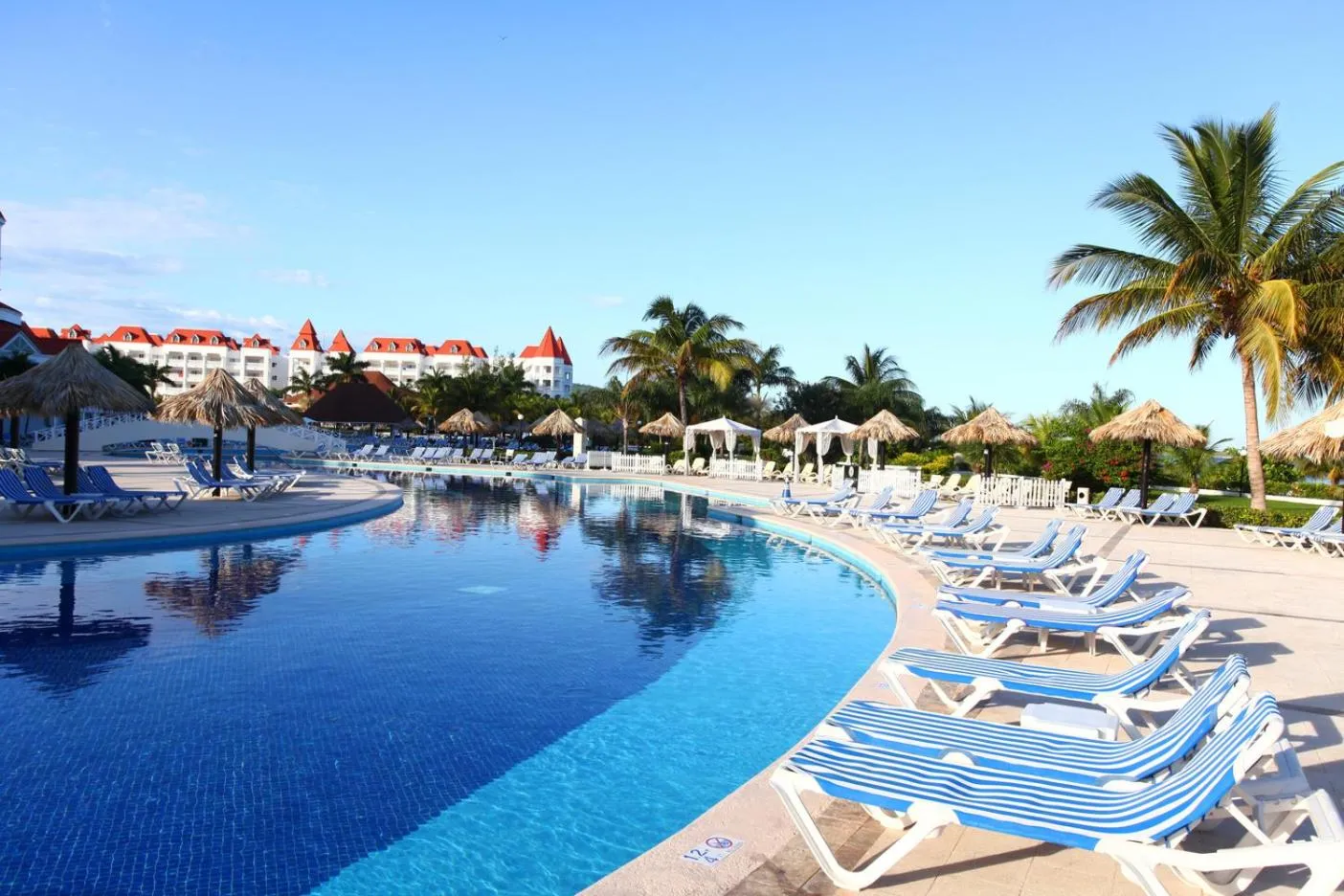 Pool view in Bahia Principe Luxury Runaway Bay - Adults Only All Inclusive