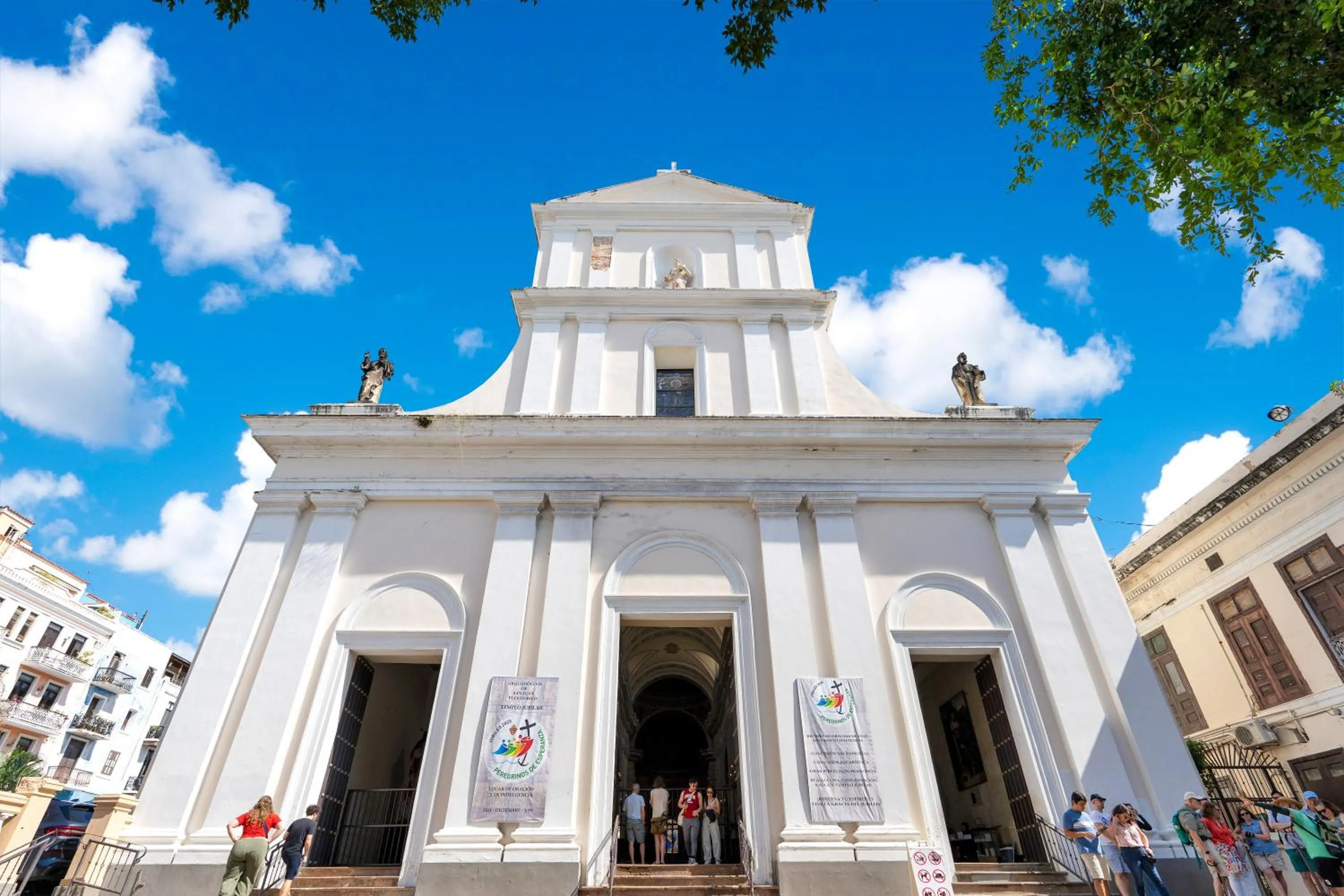 Nearby landmark in Armas Hotel