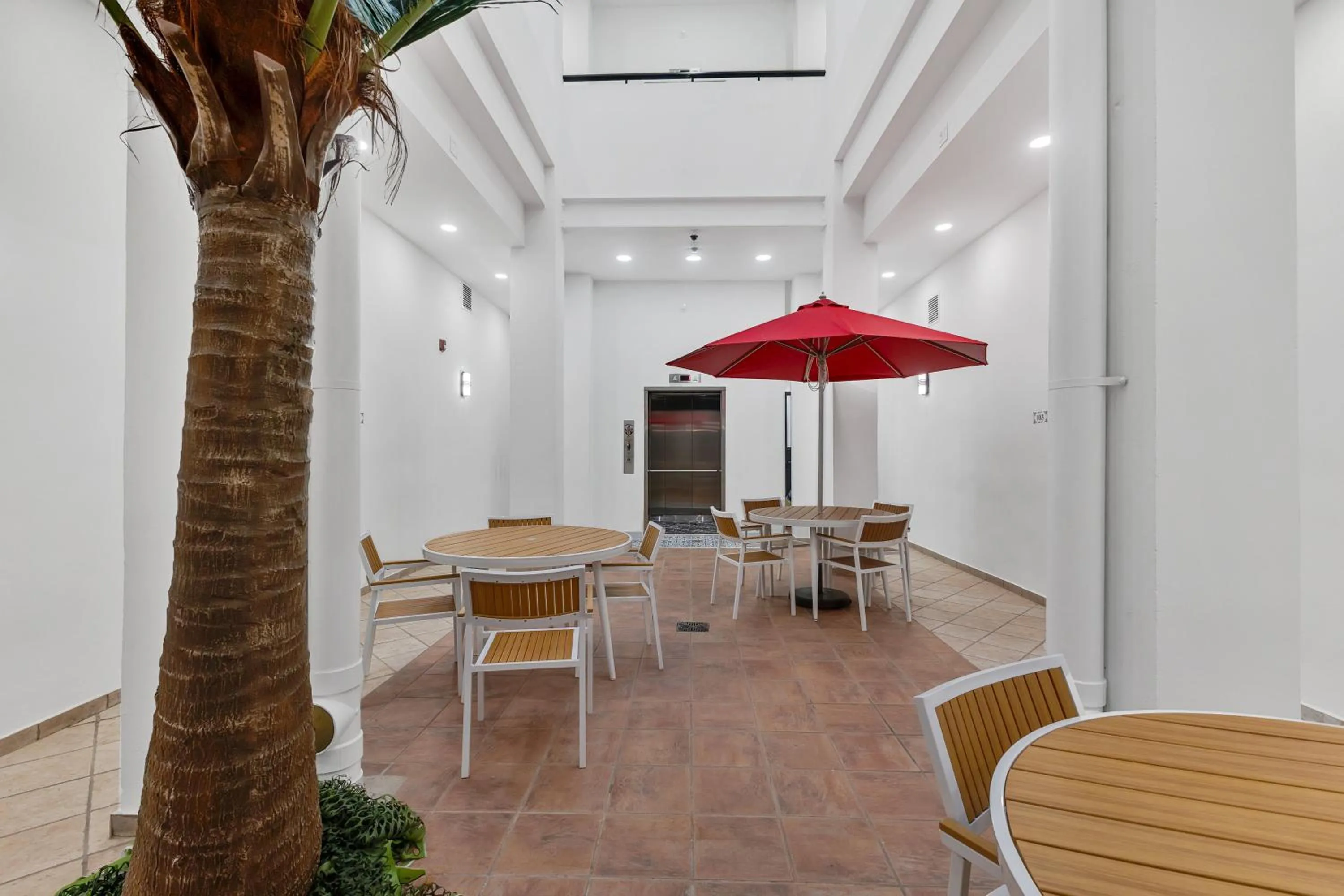 Patio in Armas Hotel