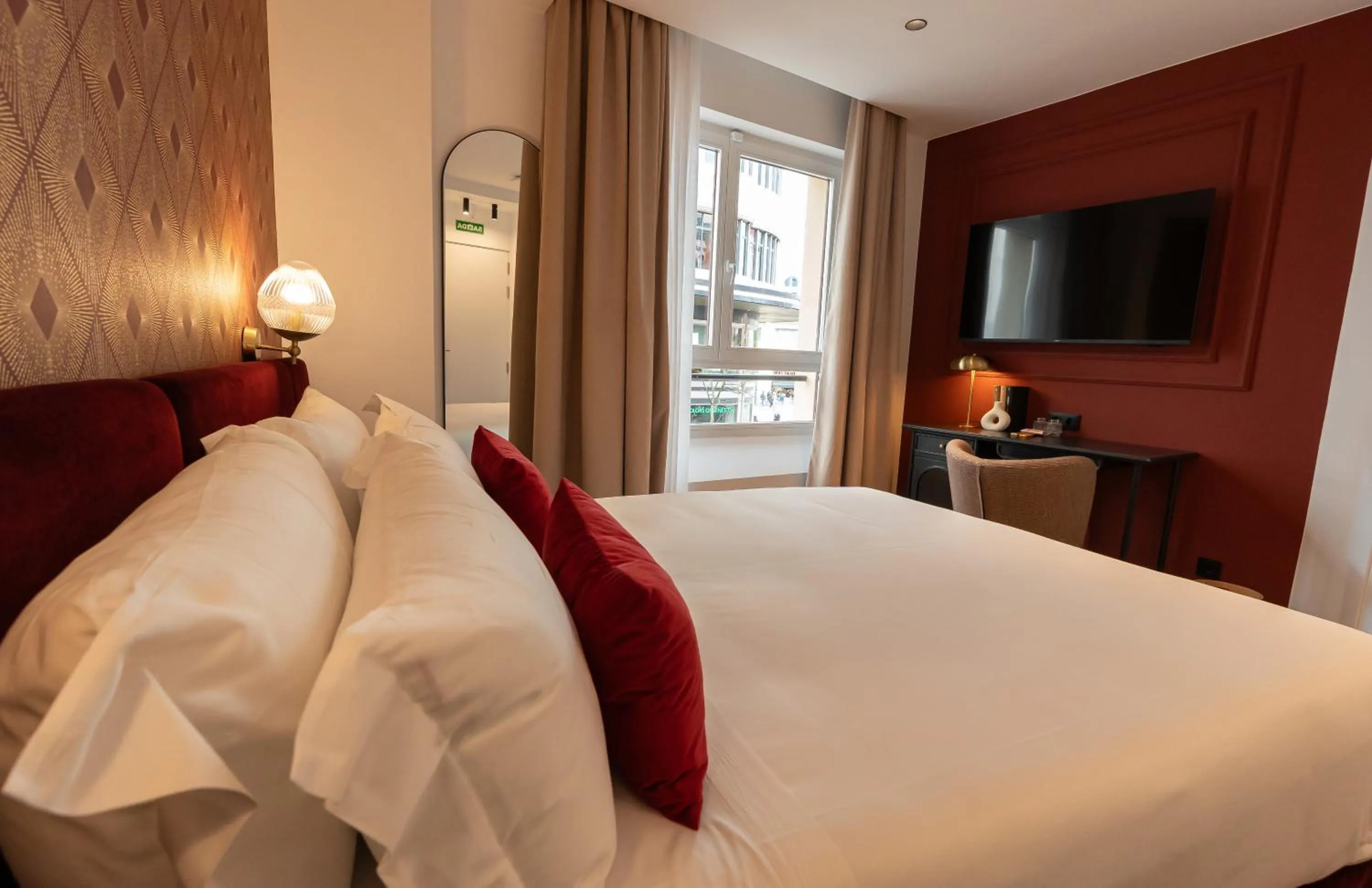 Bed in L&H Callao Selection Adults Only