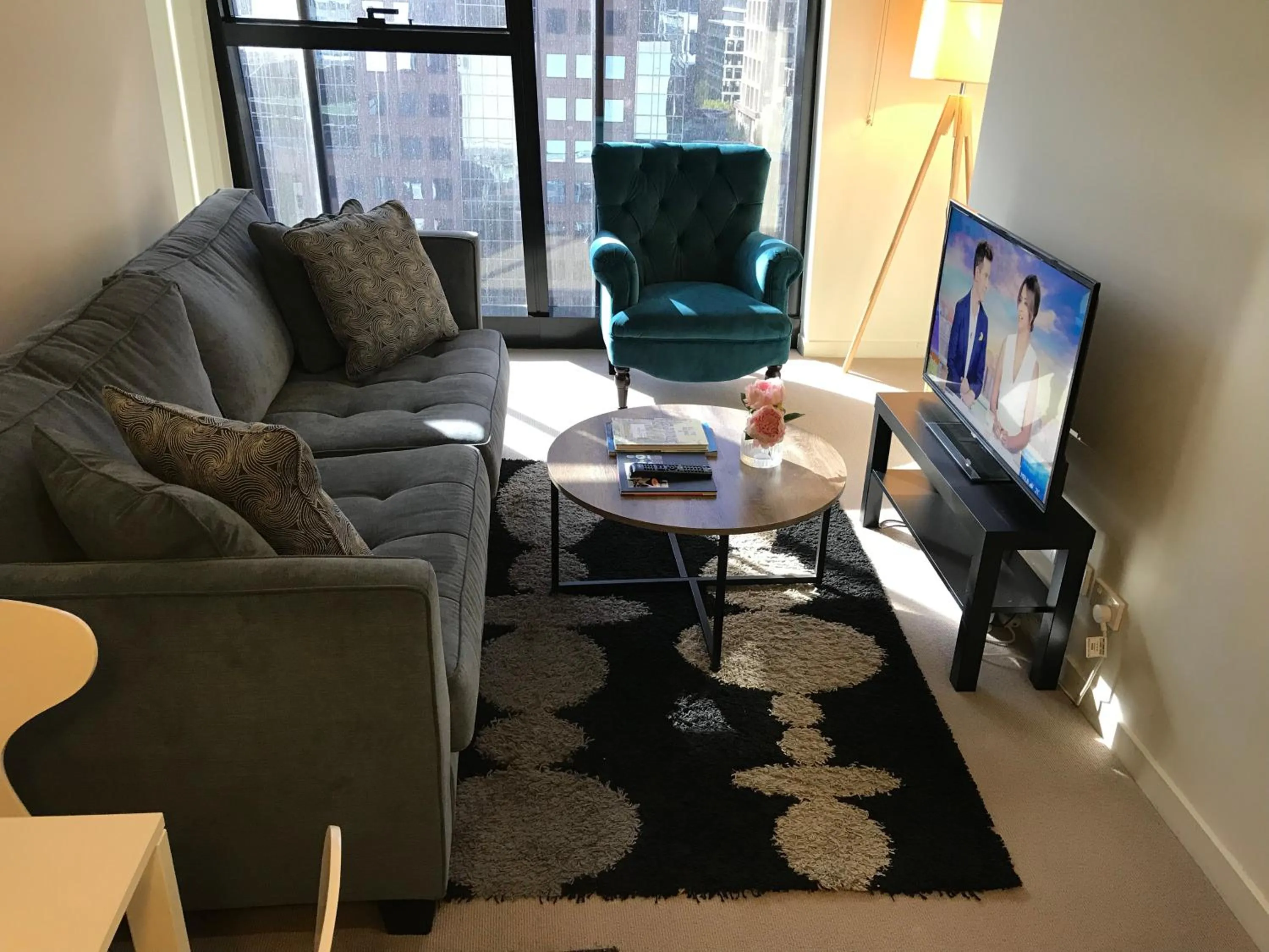 Seating Area in Winston Apartments