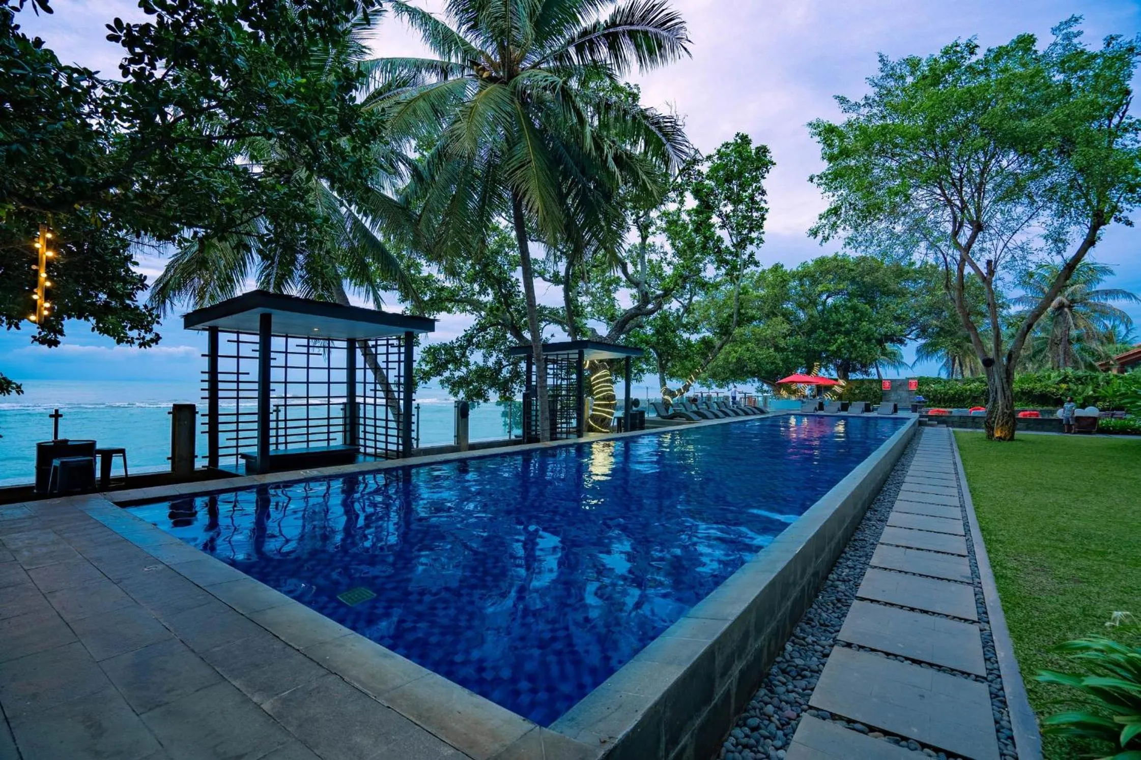 Swimming pool in Aston Anyer Beach Hotel