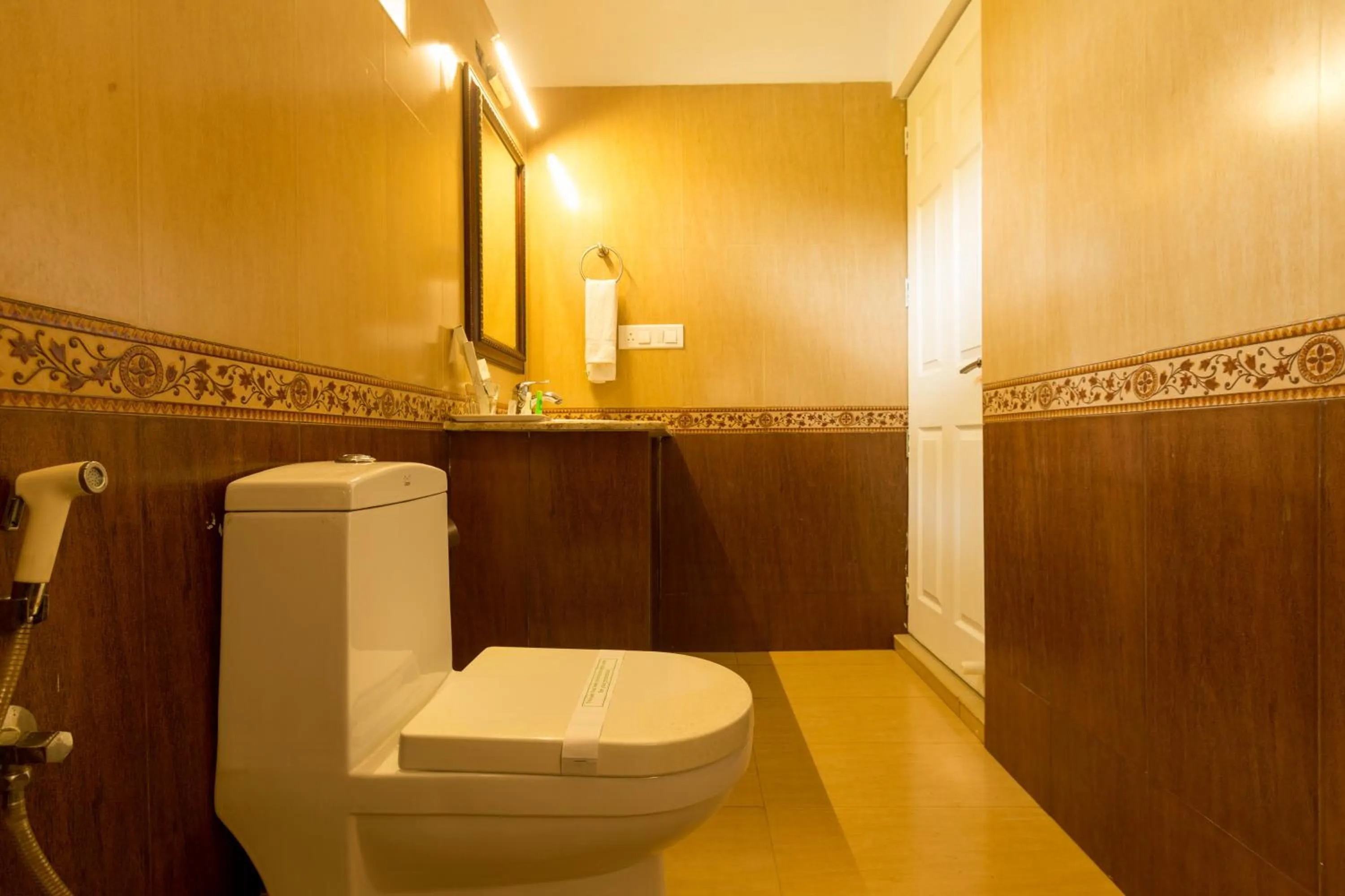 Toilet in Lakkidi Village Resort Wayanad