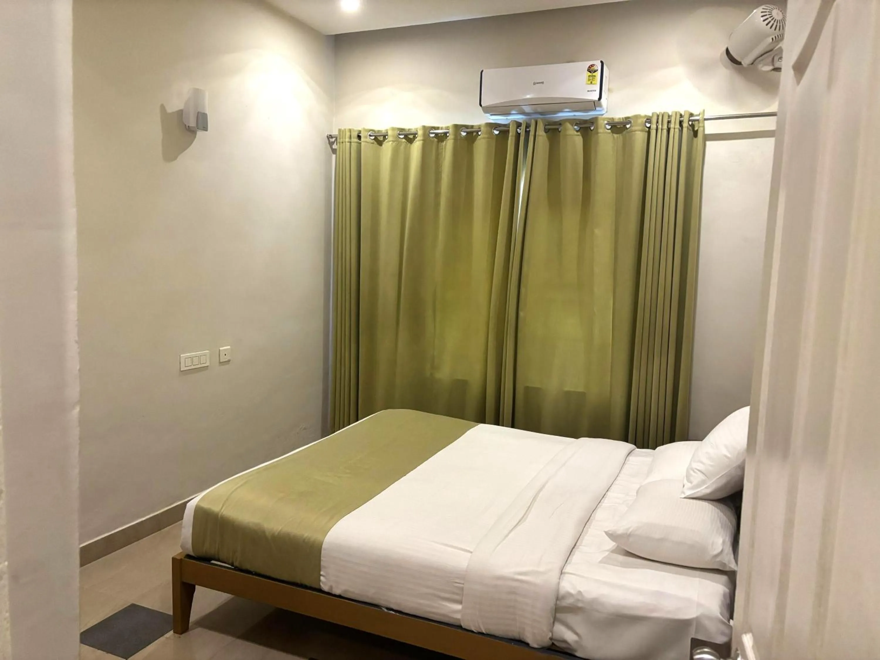 Bedroom, Bed in Lakkidi Village Resort Wayanad