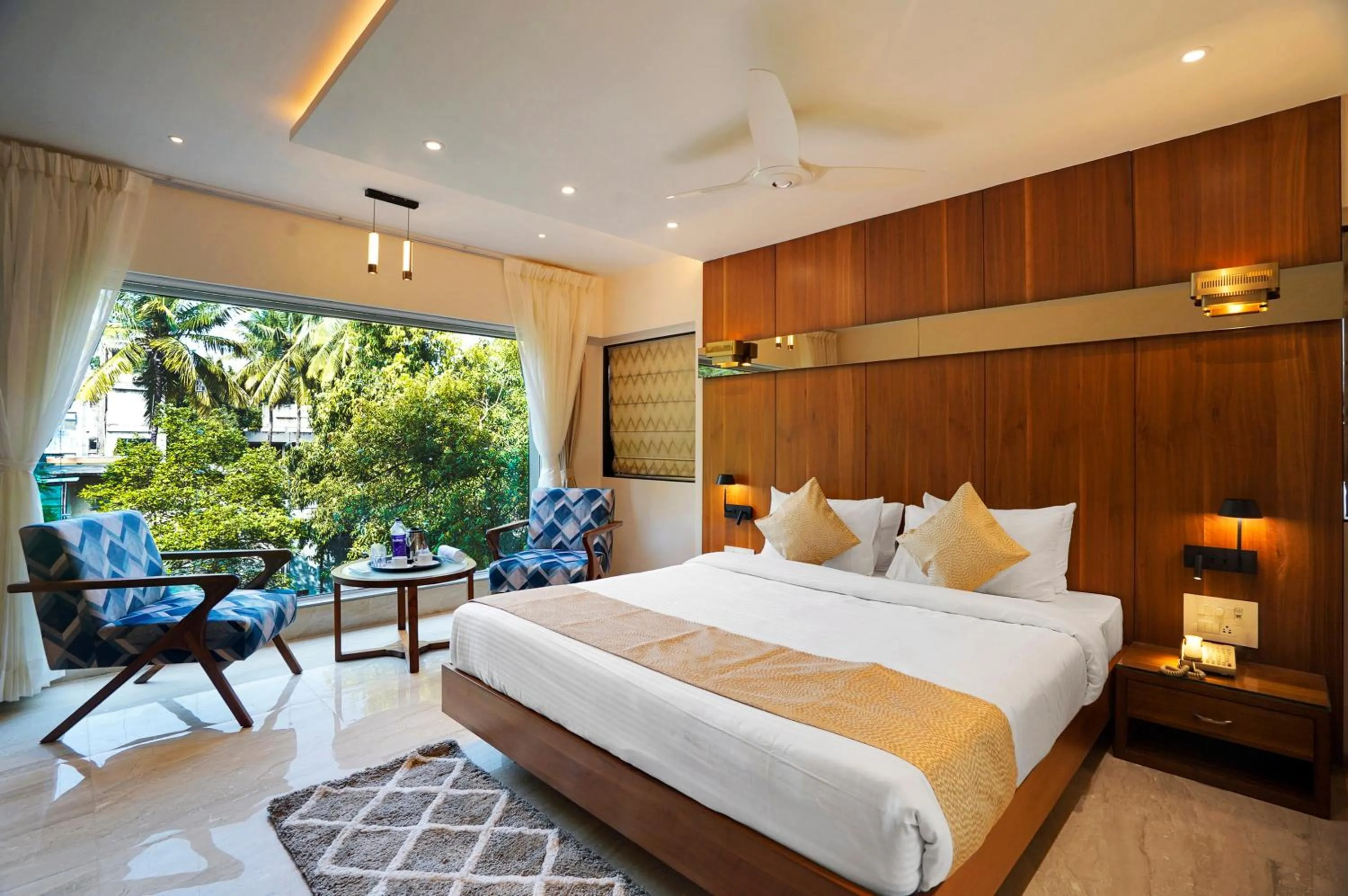 Bed in Hotel Everest Regency Pune