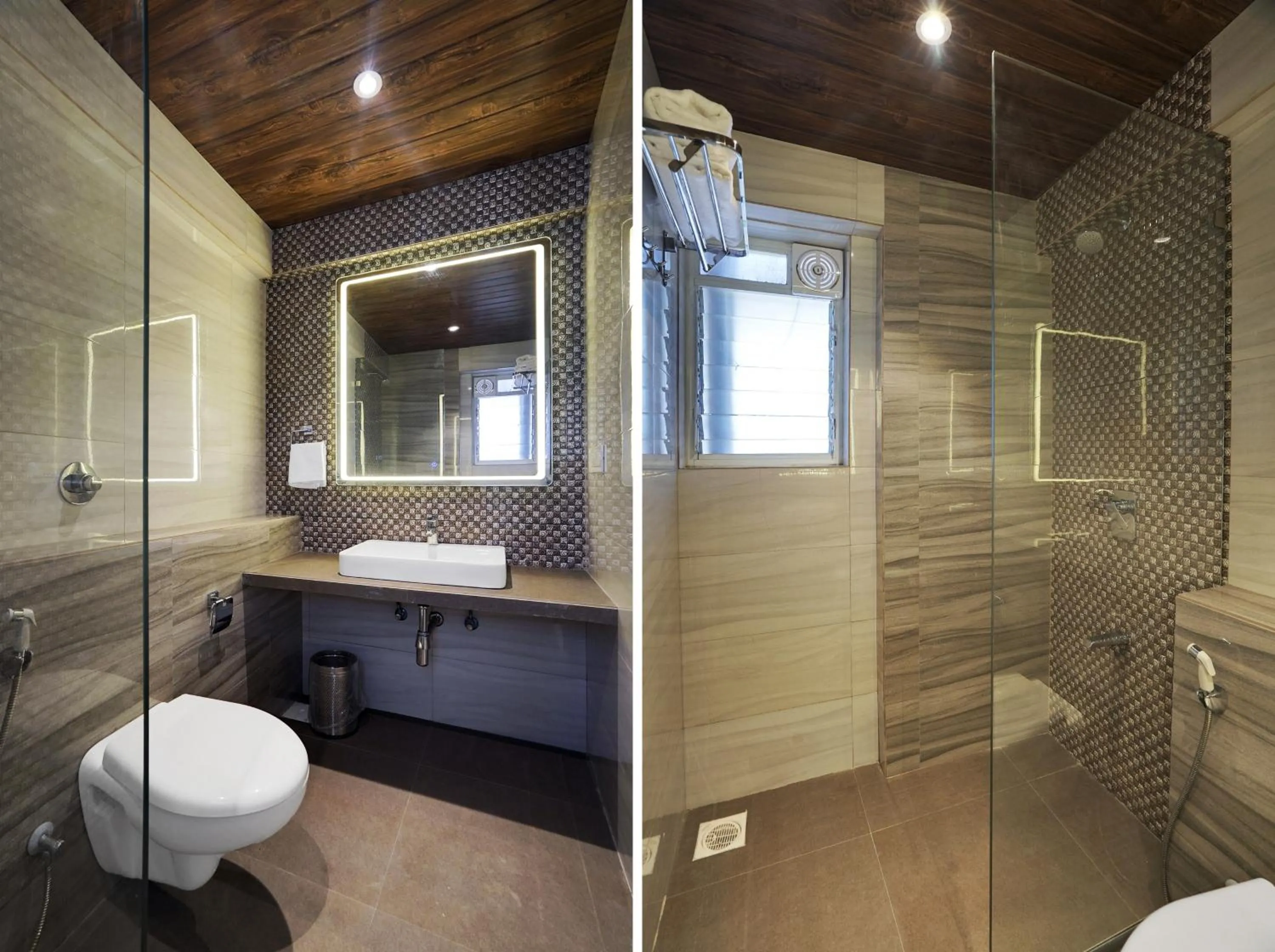 Shower in Hotel Everest Regency Pune