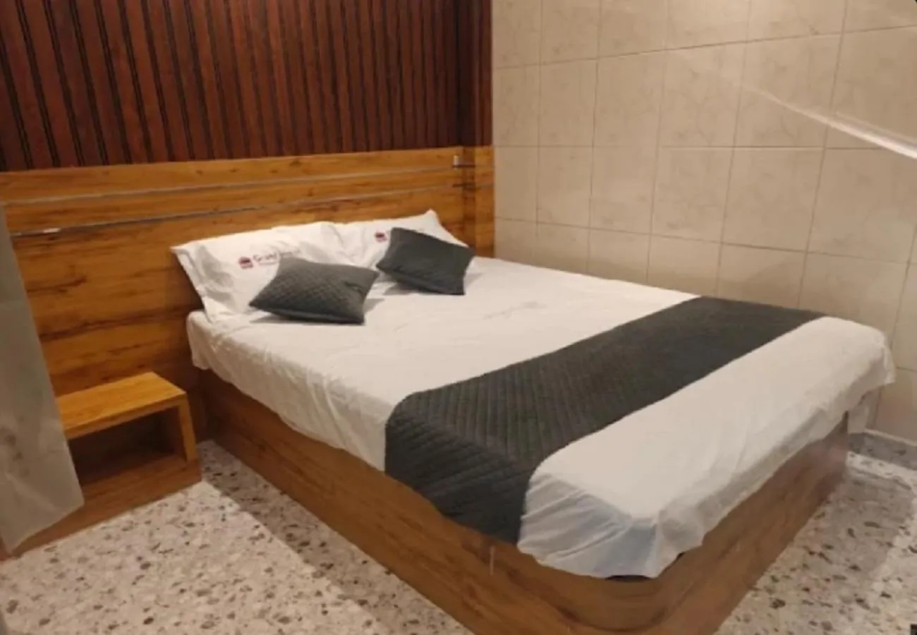 Bedroom, Bed in Grand Inn