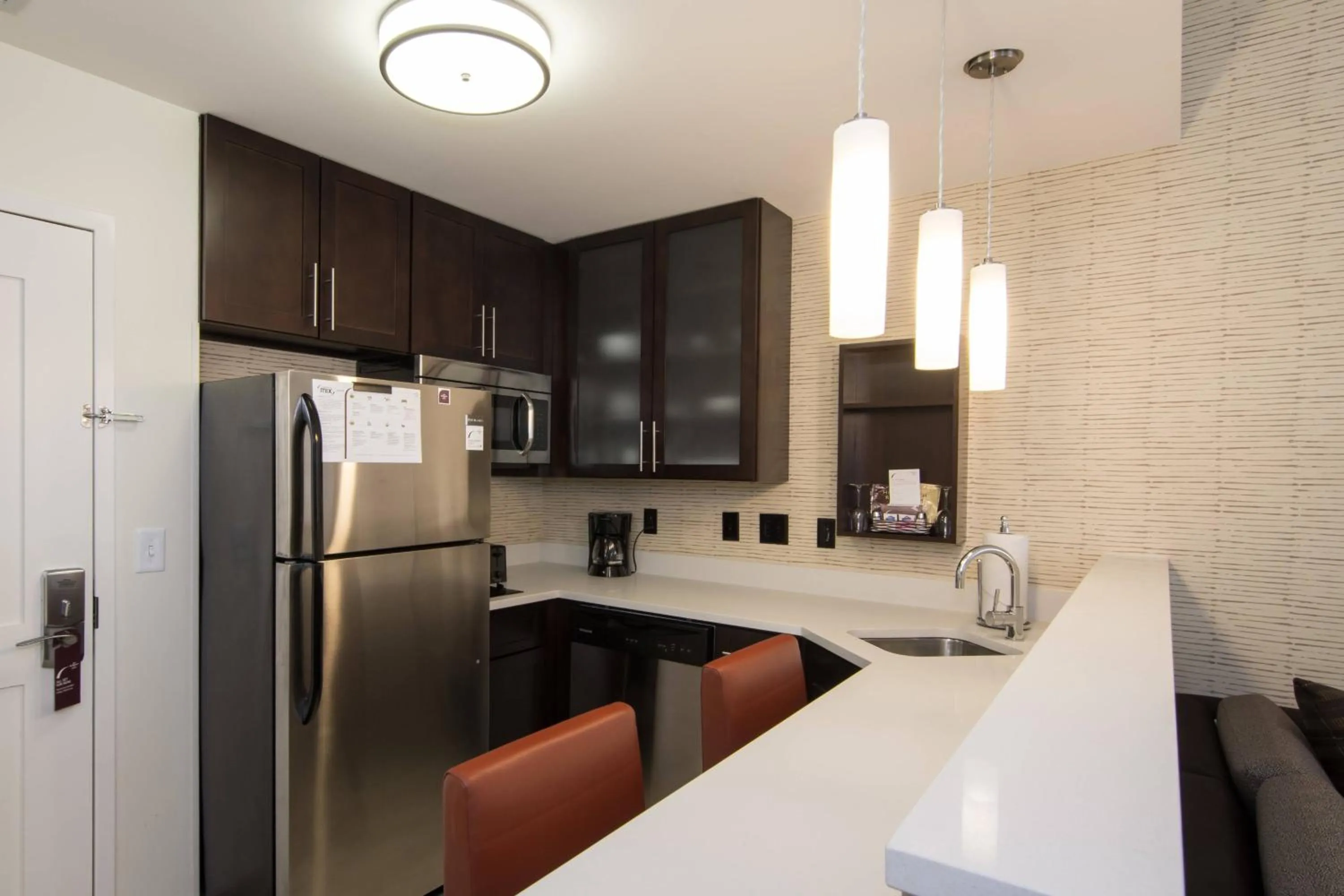 Kitchen or kitchenette in Residence Inn Raleigh-Durham Airport/Brier Creek