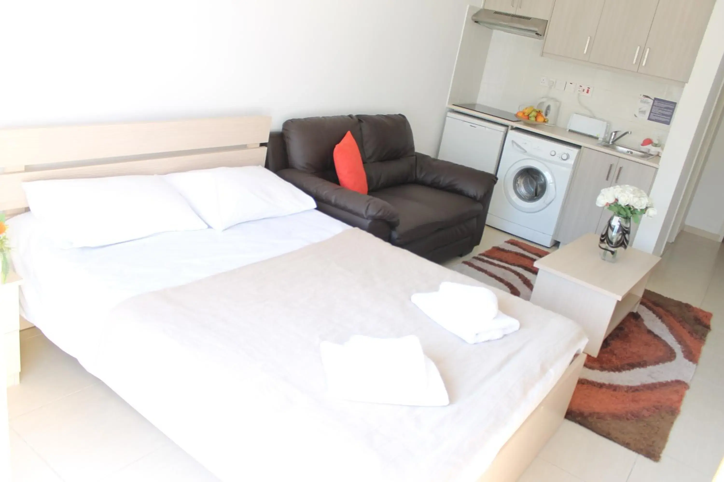 Studio with Balcony in Tiffany City Apartments Studio with Balcony in Tiffany City Apartments