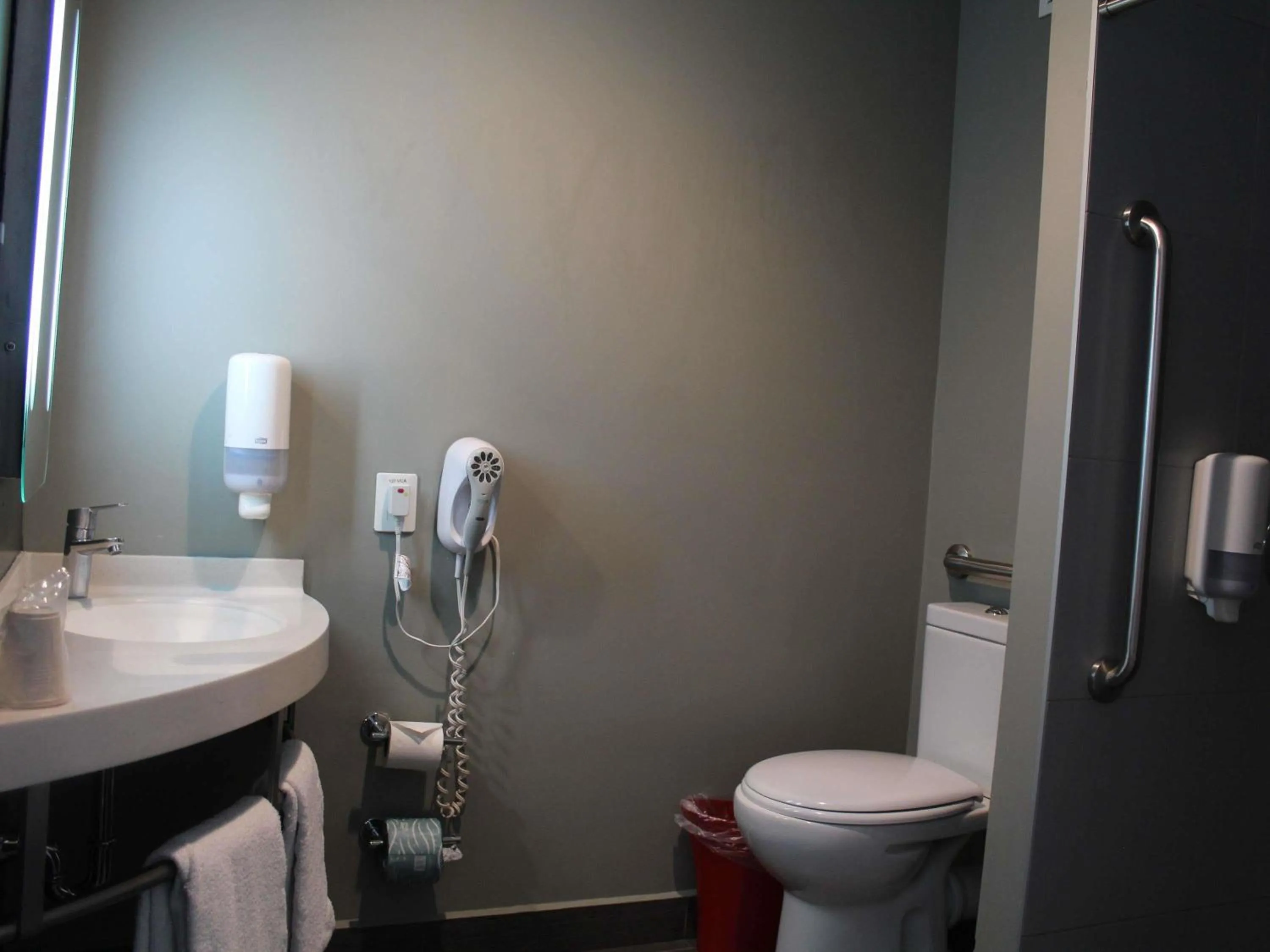 Bedroom in Ibis Culiacan