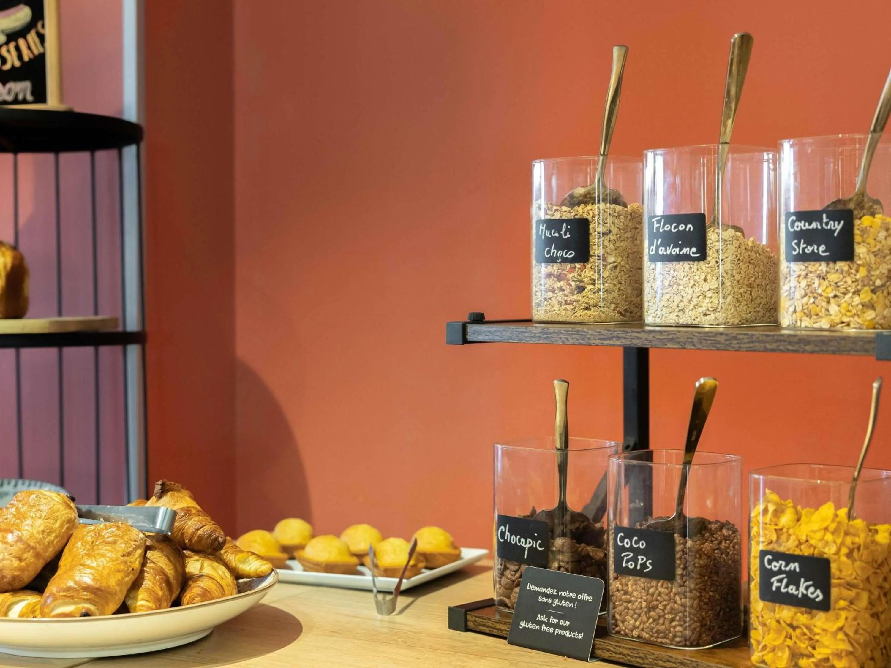 Breakfast in ibis styles Albi Centre Le Theatro