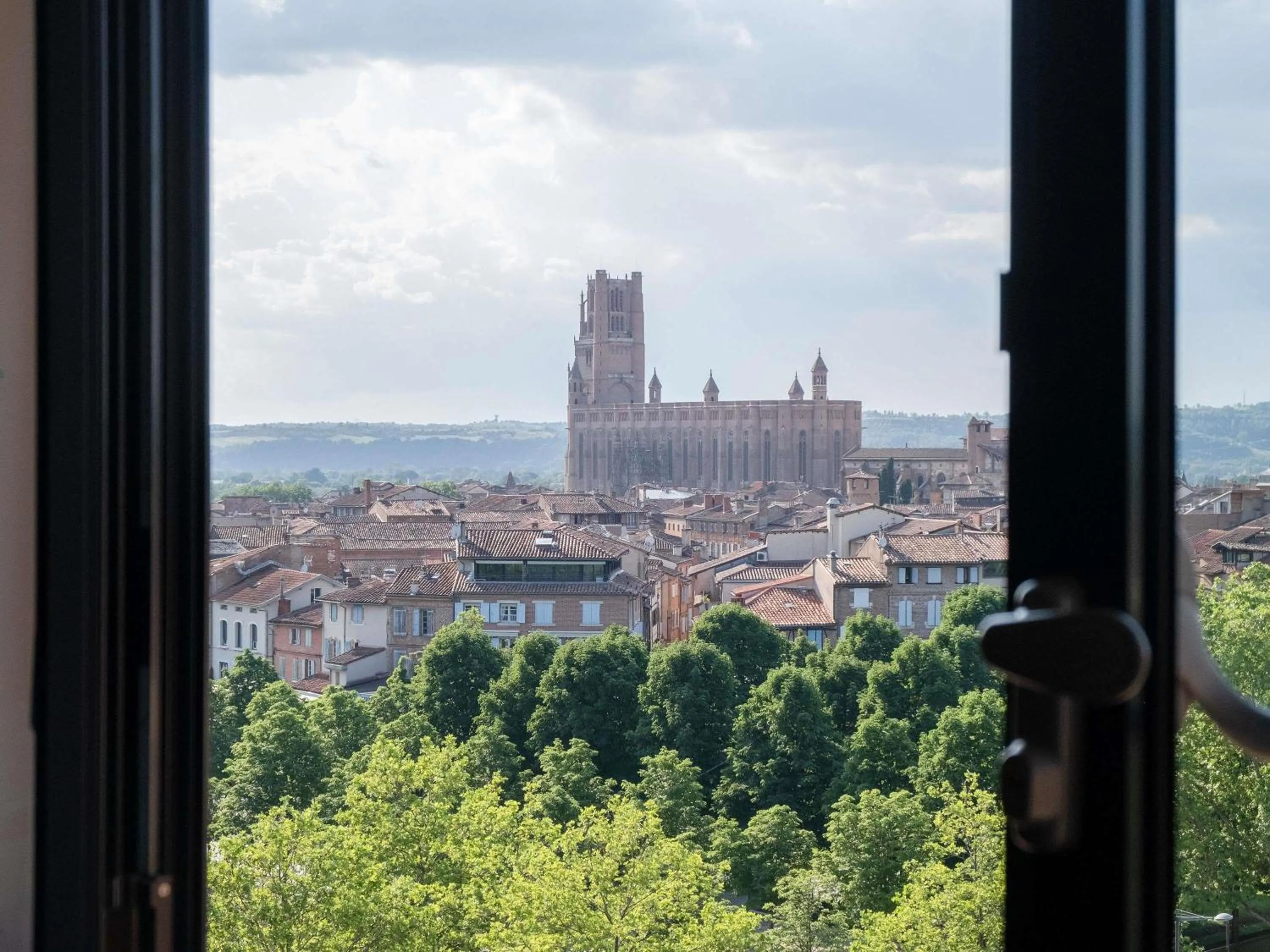Bedroom in ibis styles Albi Centre Le Theatro