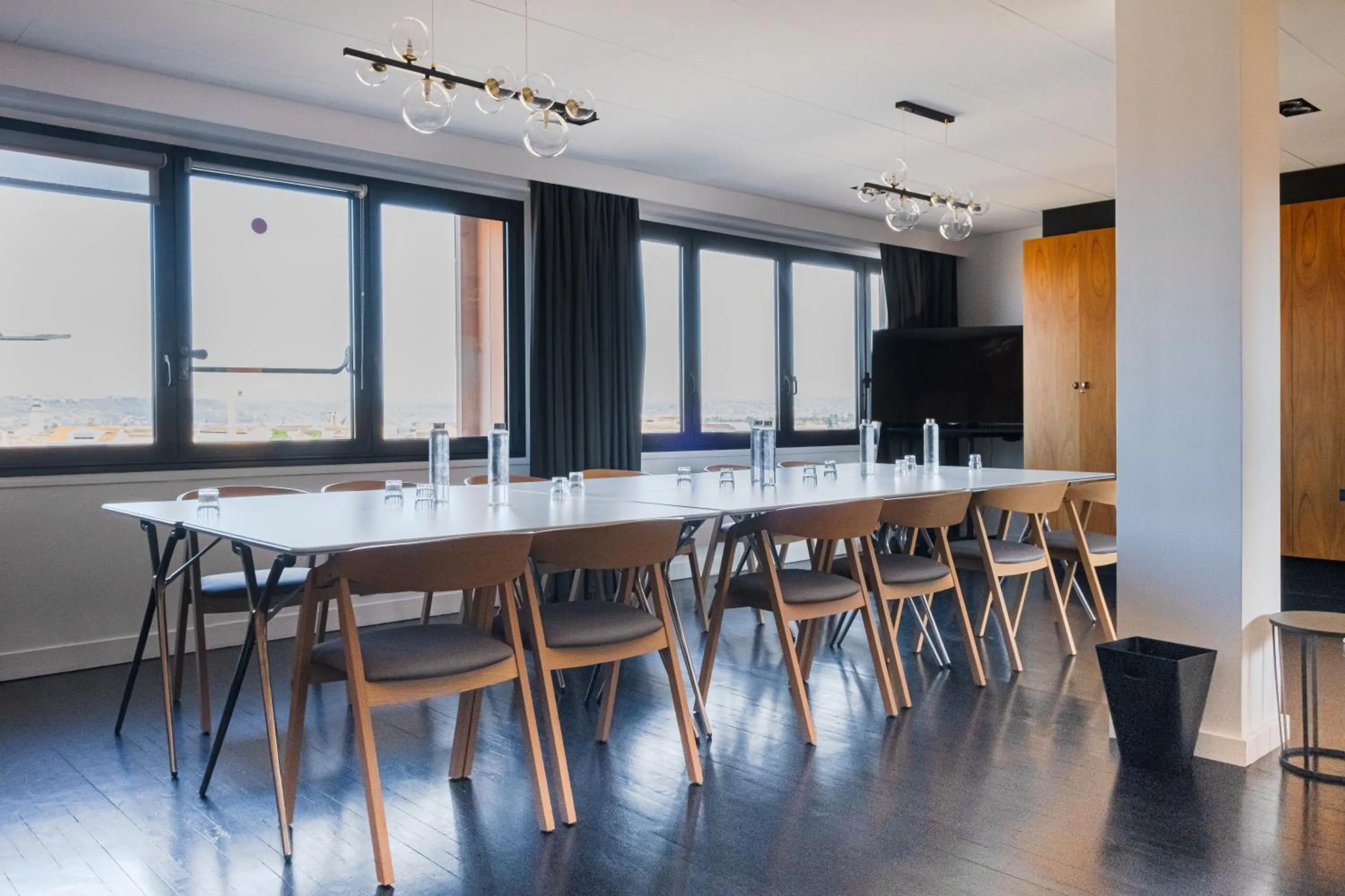 Meeting/conference room in ibis styles Albi Centre Le Theatro