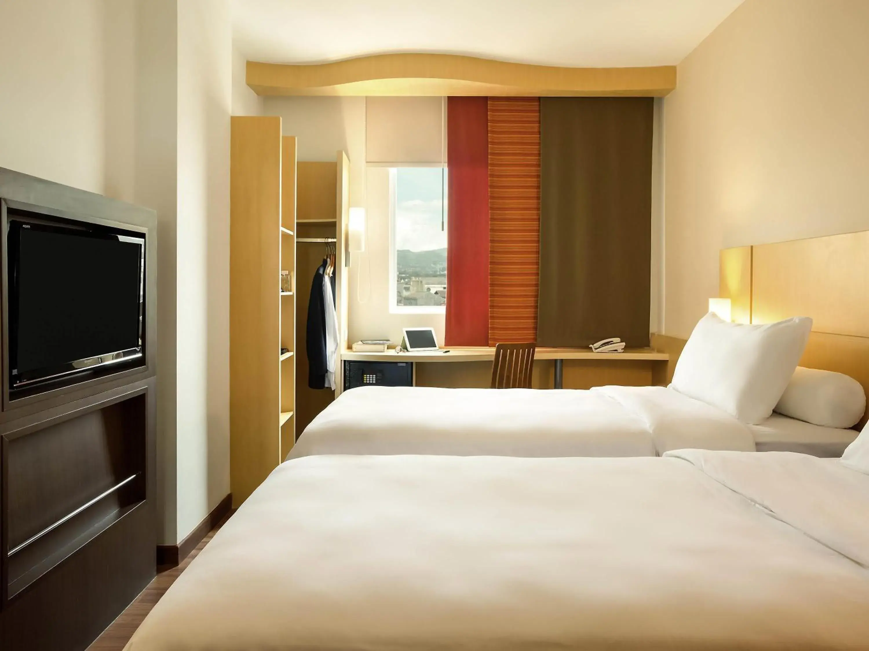 Standard Twin Room in Ibis Bandung Pasteur Standard Twin Room in Ibis Bandung Pasteur