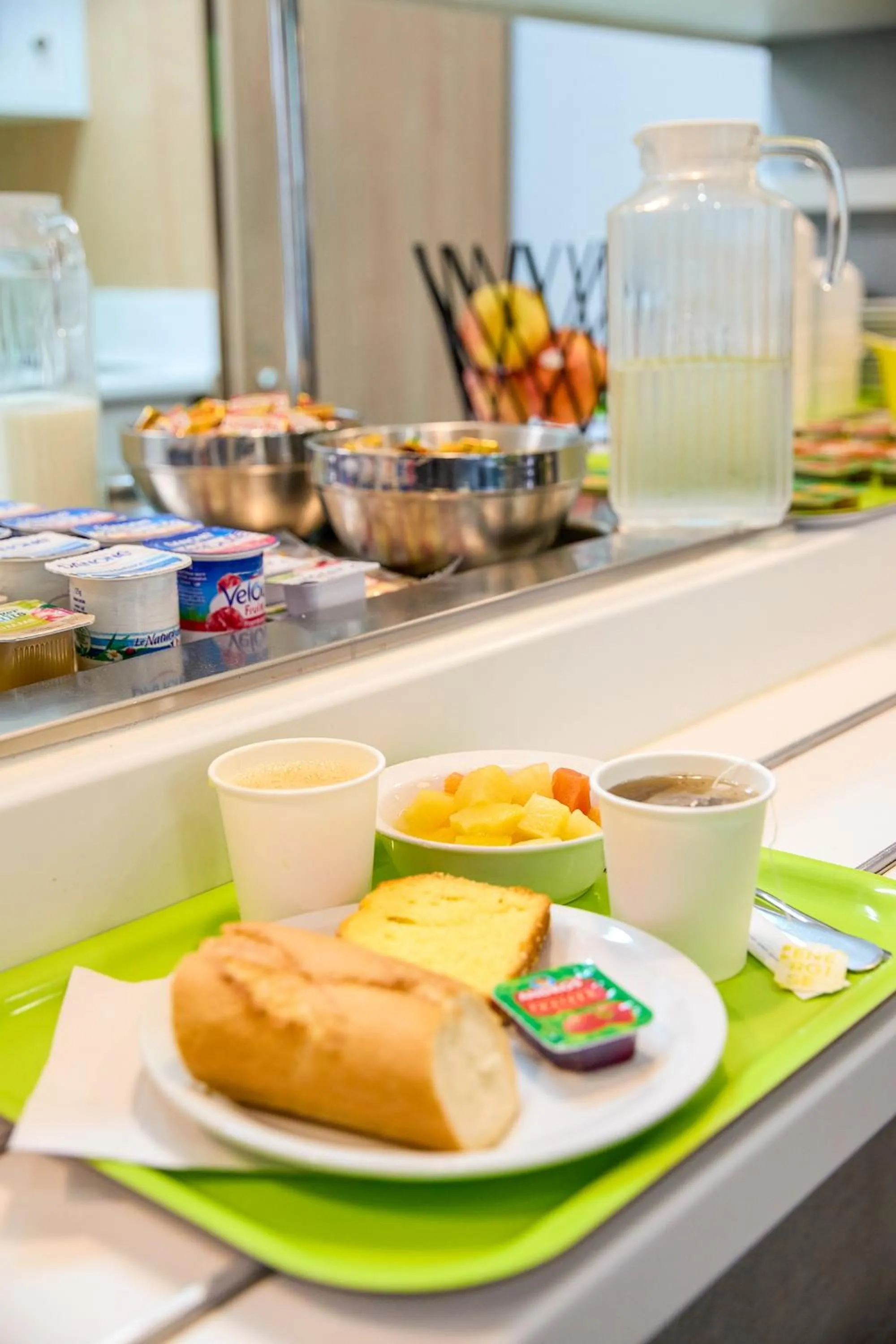 Food and drinks in Ibis Budget Marseille Est Porte d'Aubagne