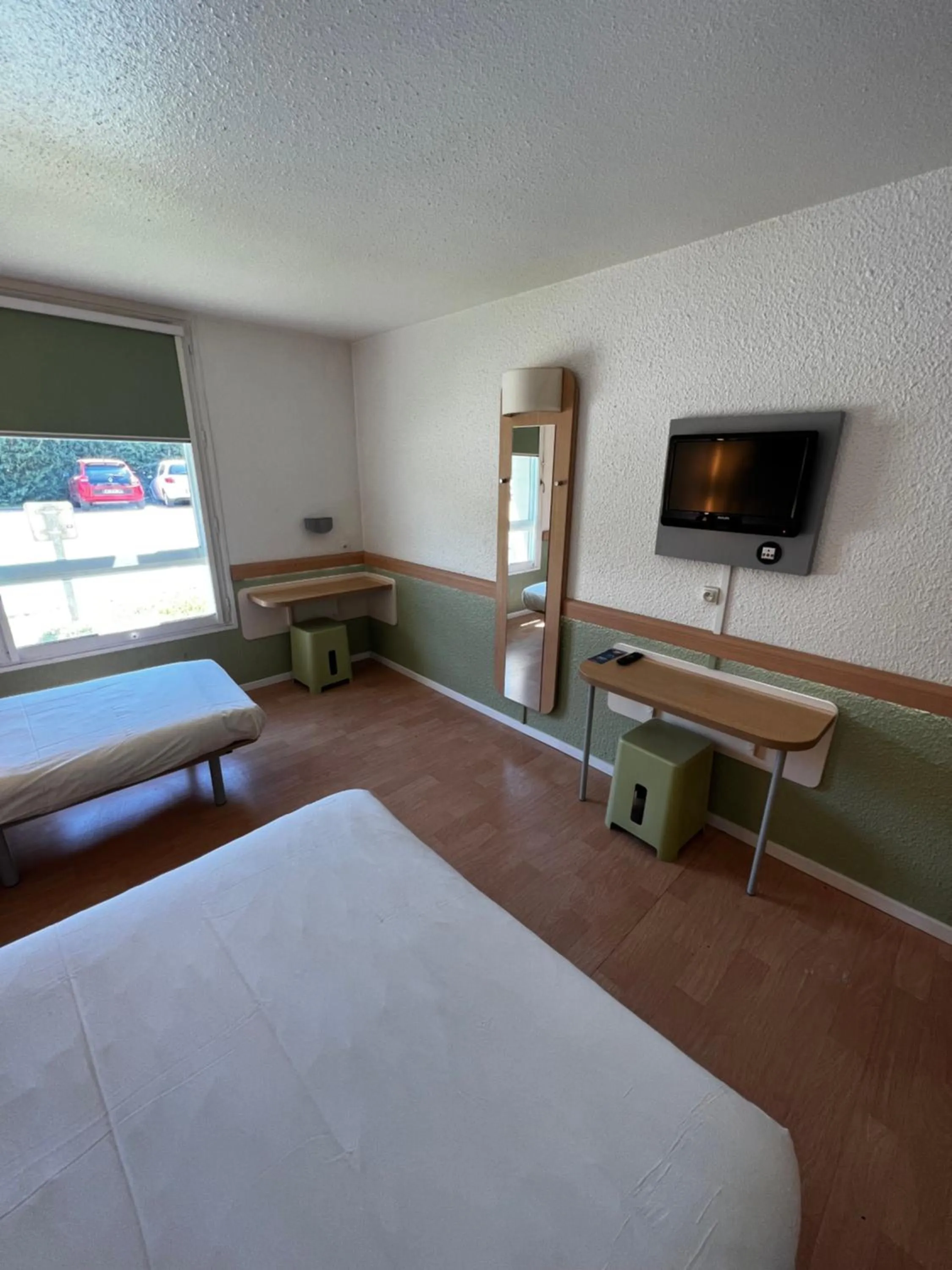 Bed in Ibis Budget Marseille Est Porte d'Aubagne