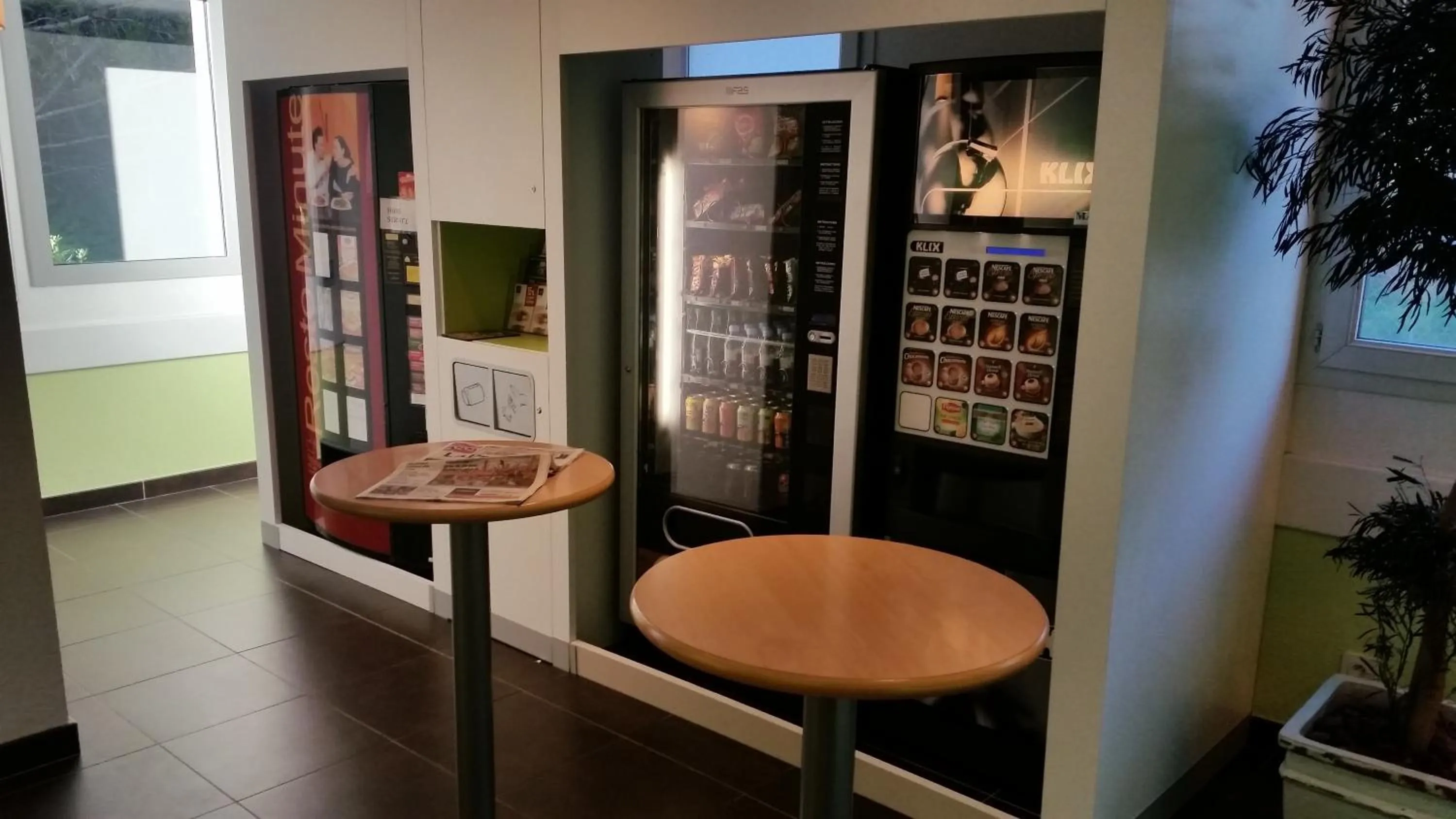 Lobby or reception in Ibis Budget Marseille Est Porte d'Aubagne