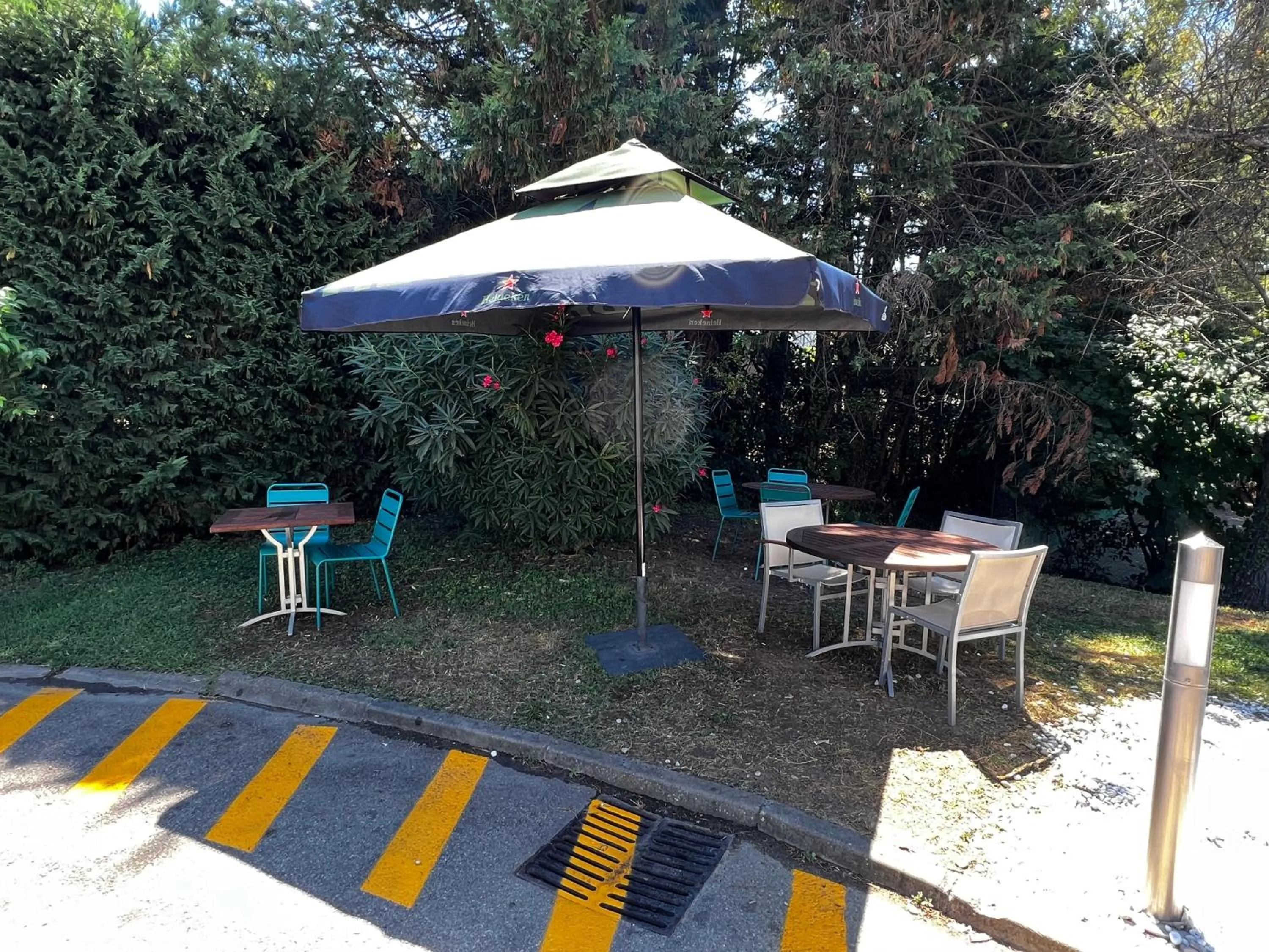 Patio in Ibis Budget Marseille Est Porte d'Aubagne