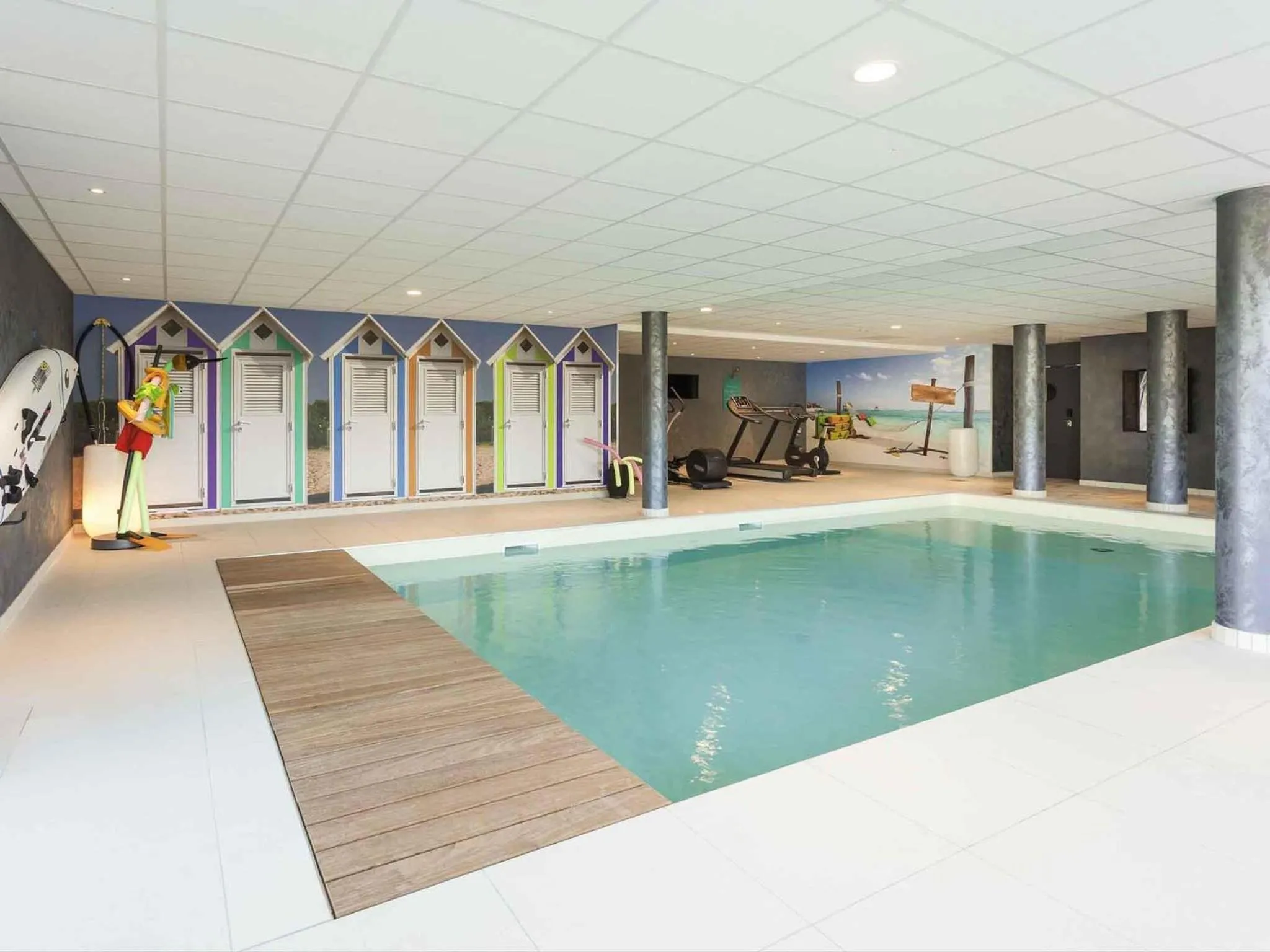 Pool view in ibis Styles Vierzon