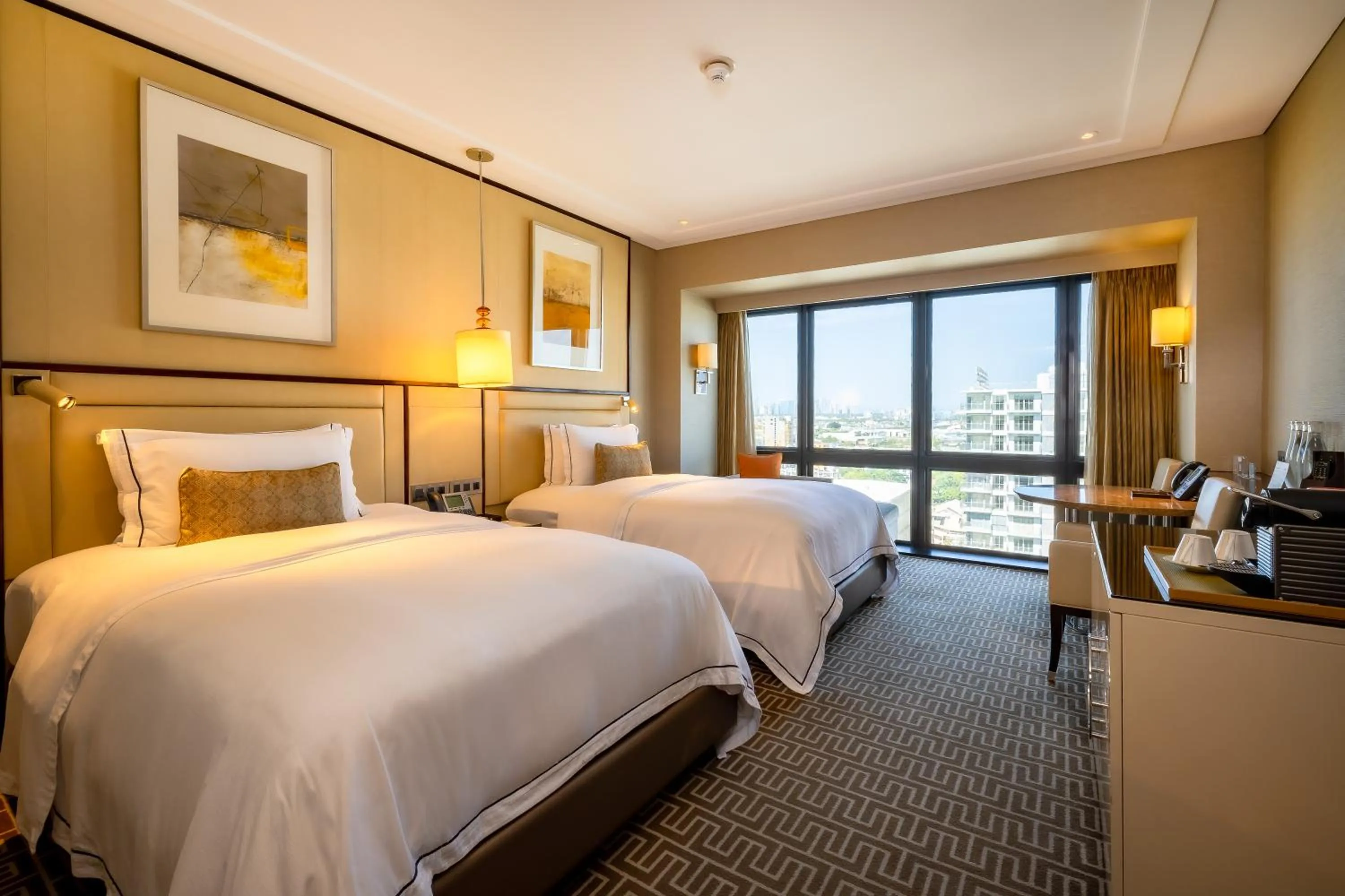 Bedroom, Bed in City Of Dreams - Nüwa Manila