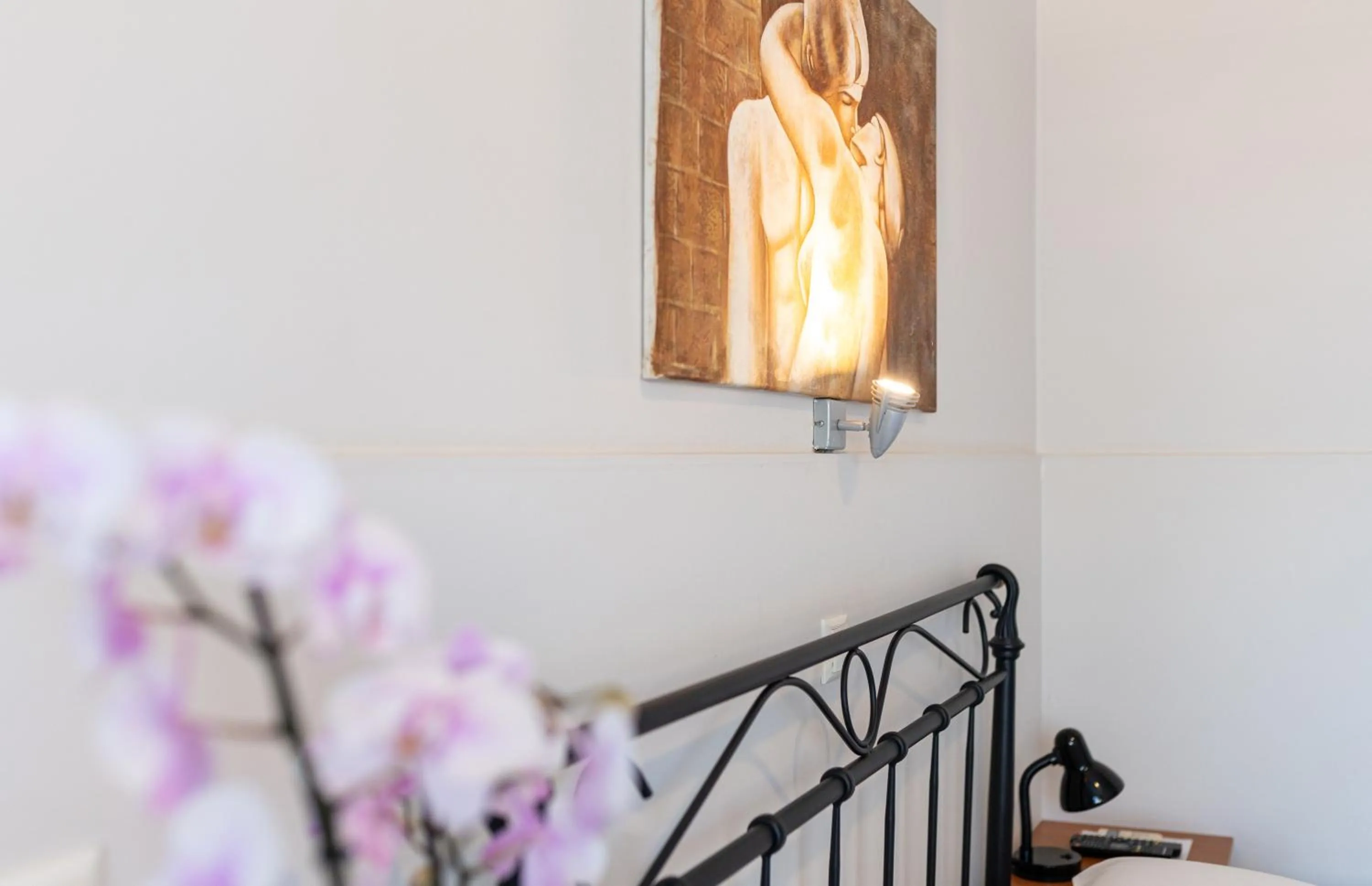 Decorative detail, Bed in Alena Apartments