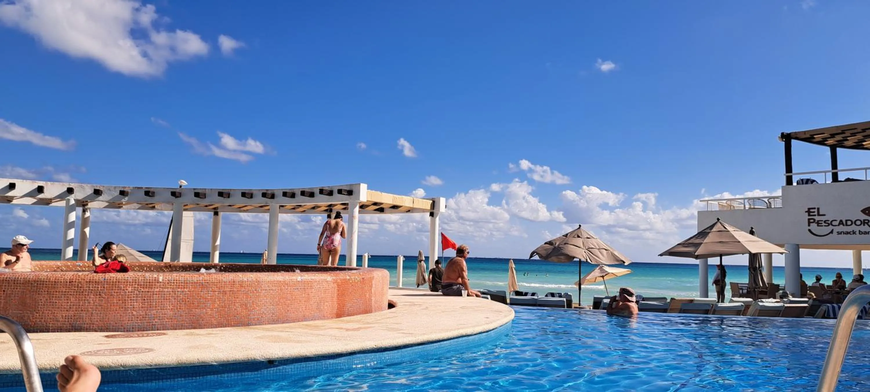 Hot Tub in SUNSET FISHERMEN BEACH & SPA RESORT-Optional All Inclusive- Room 344A-344B-Playacar, Phase 1