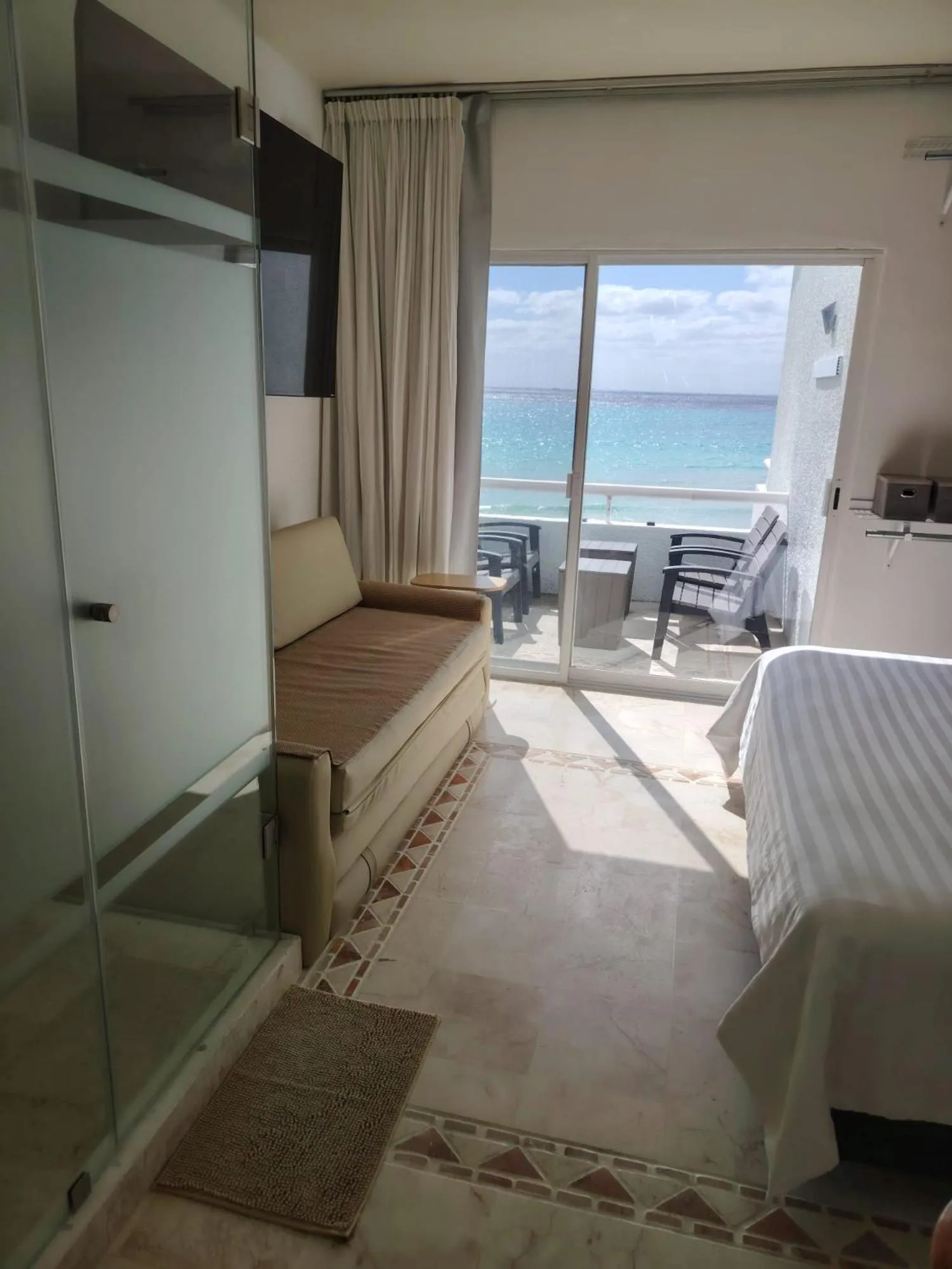 Studio with Balcony in SUNSET FISHERMEN BEACH & SPA RESORT-Optional All Inclusive- Room 344A-344B-Playacar, Phase 1
