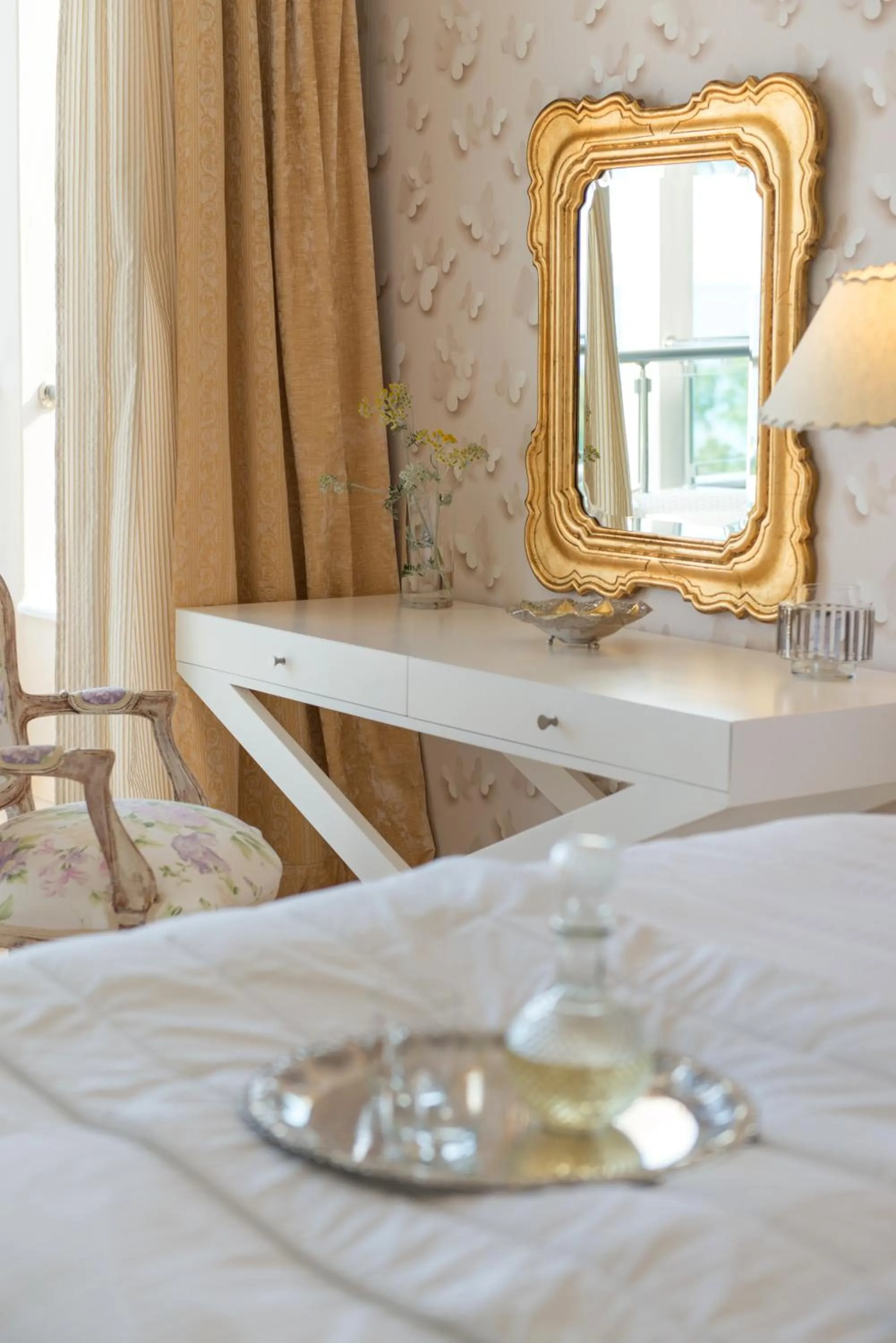 Decorative detail, Bed in Mare Monte Small Boutique Hotel