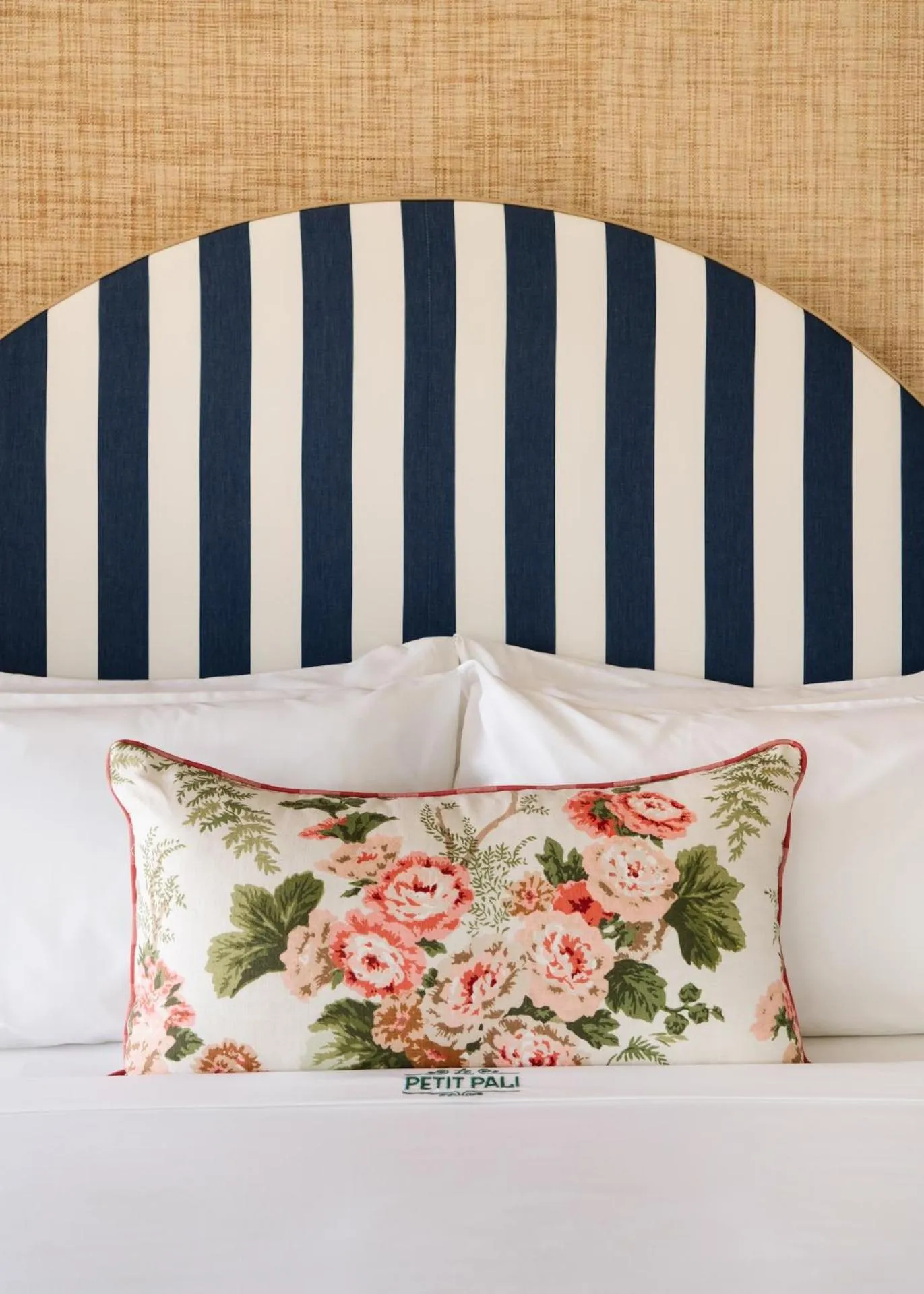 Bed in Le Petit Pali Laguna Beach